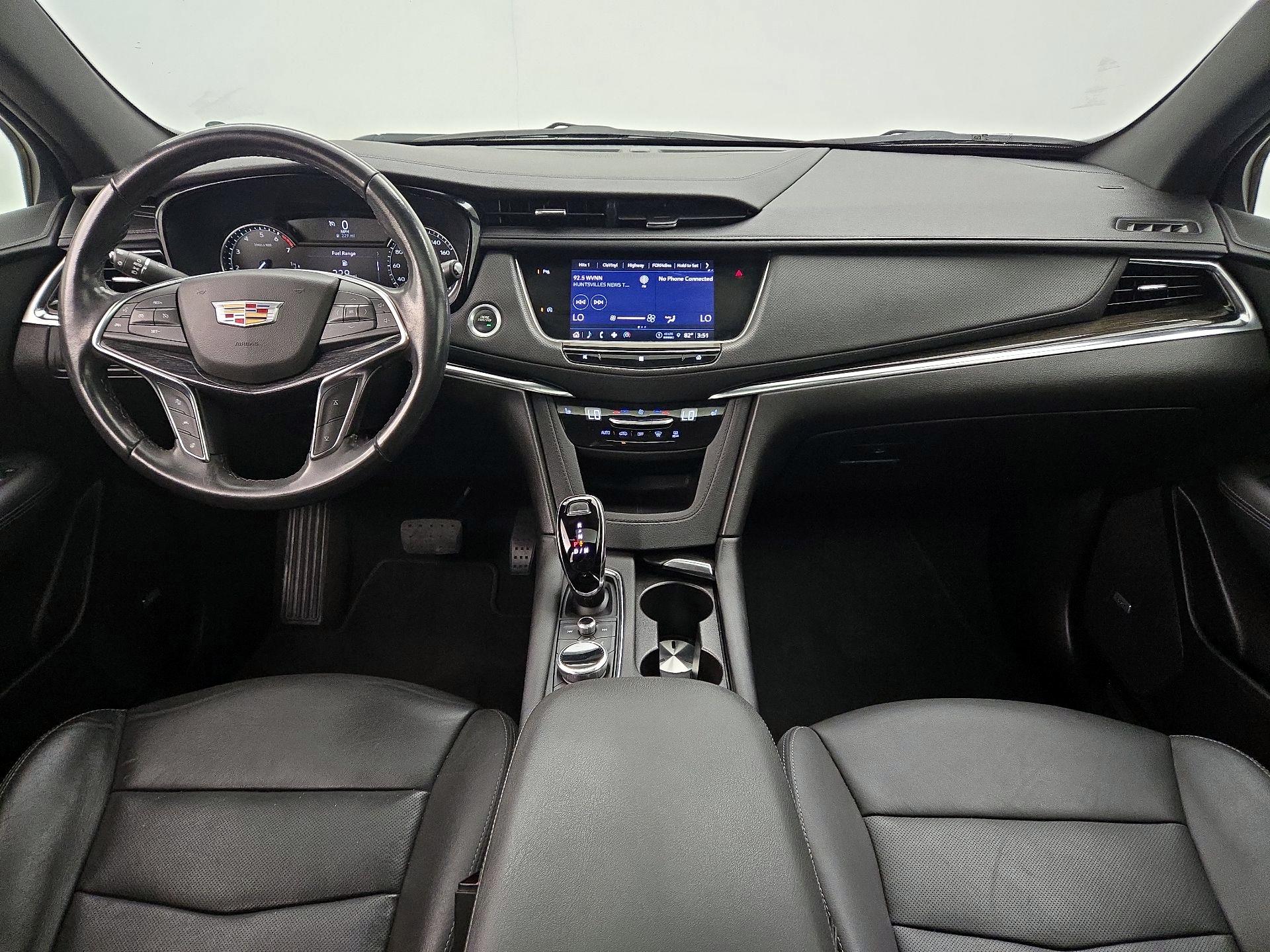 Thumbnail: 2021 Cadillac XT5 - 9