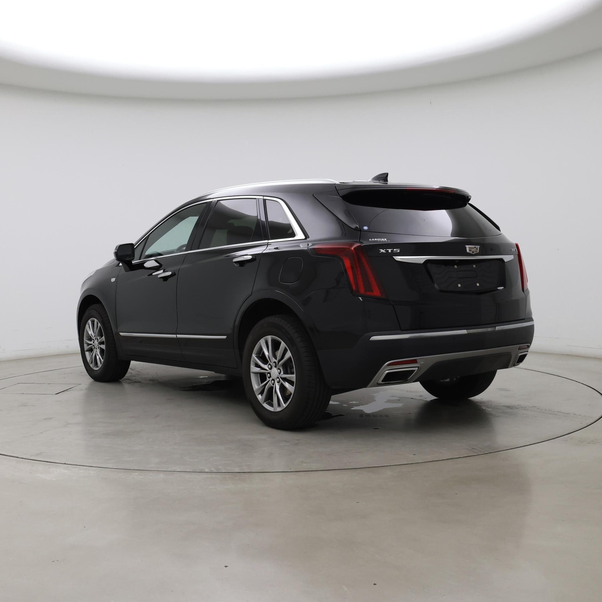 Thumbnail: 2021 Cadillac XT5 - 2
