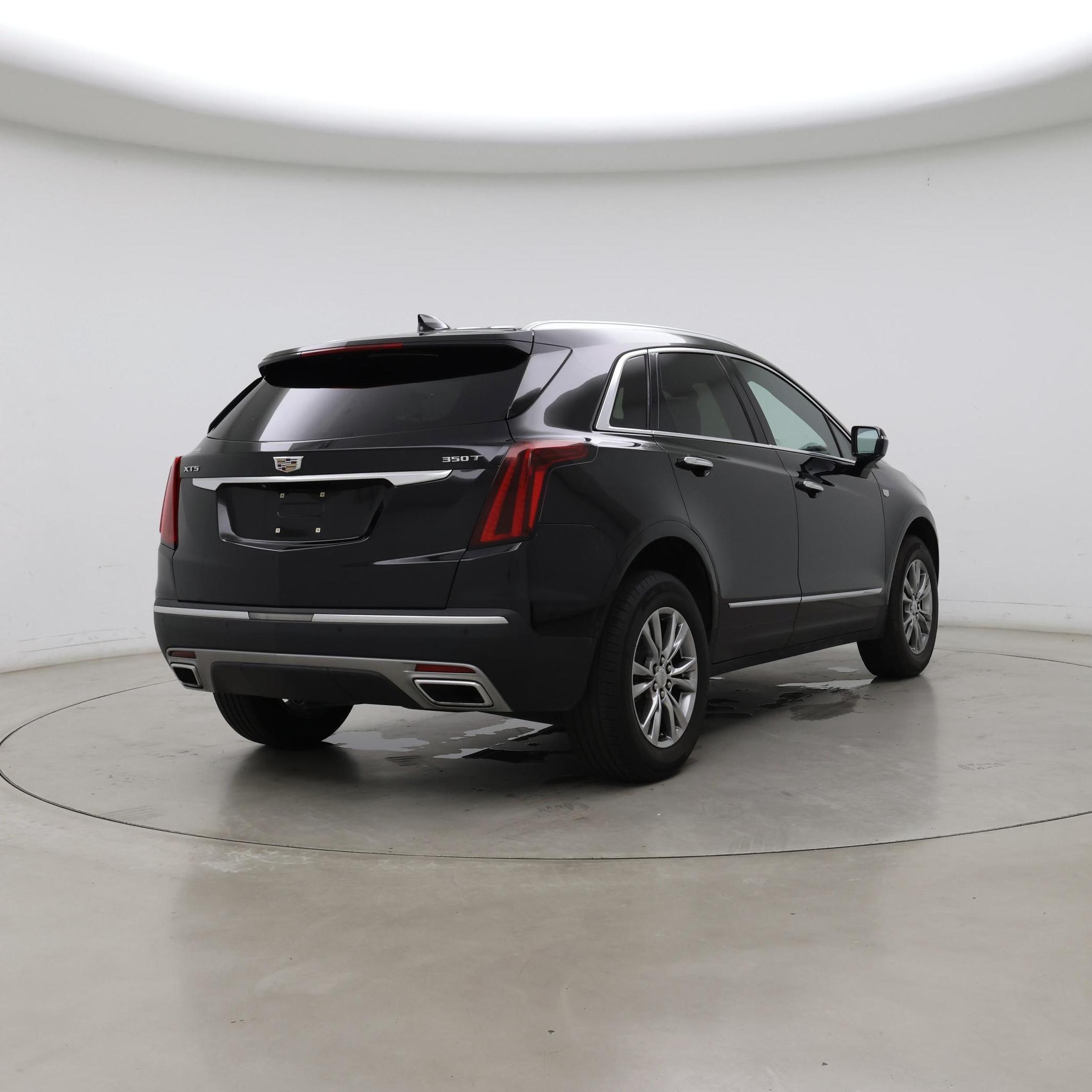 Thumbnail: 2021 Cadillac XT5 - 8