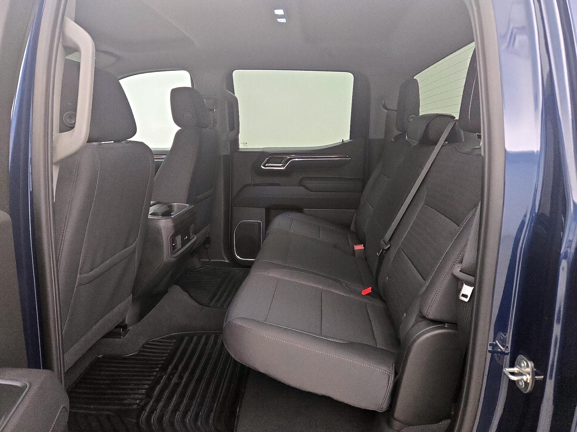 Thumbnail: 2023 Chevrolet Silverado 1500 - 19