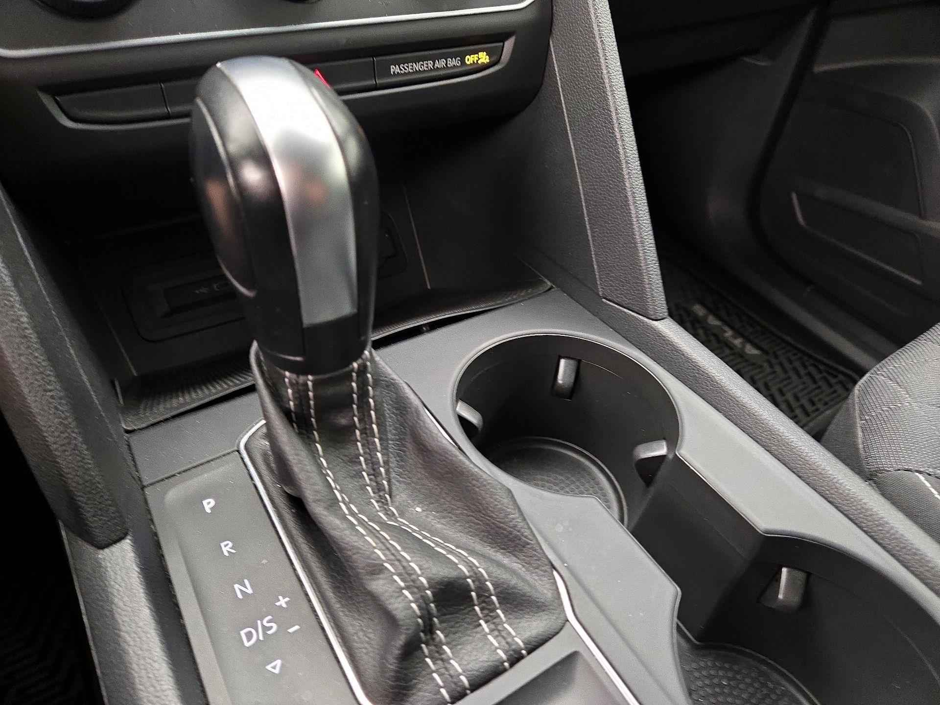 Thumbnail: 2021 Volkswagen Atlas - 17