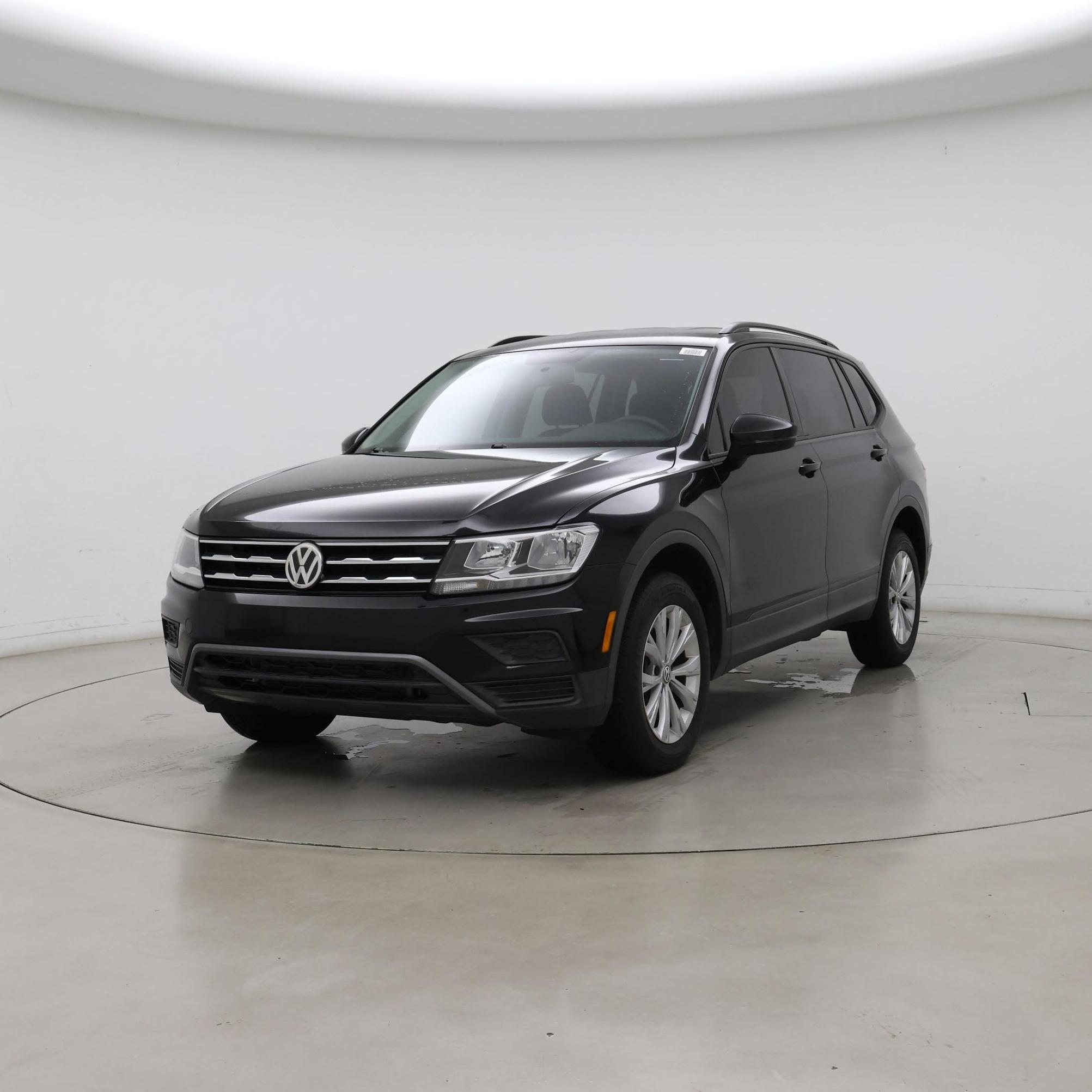 Thumbnail: 2020 Volkswagen Tiguan - 4