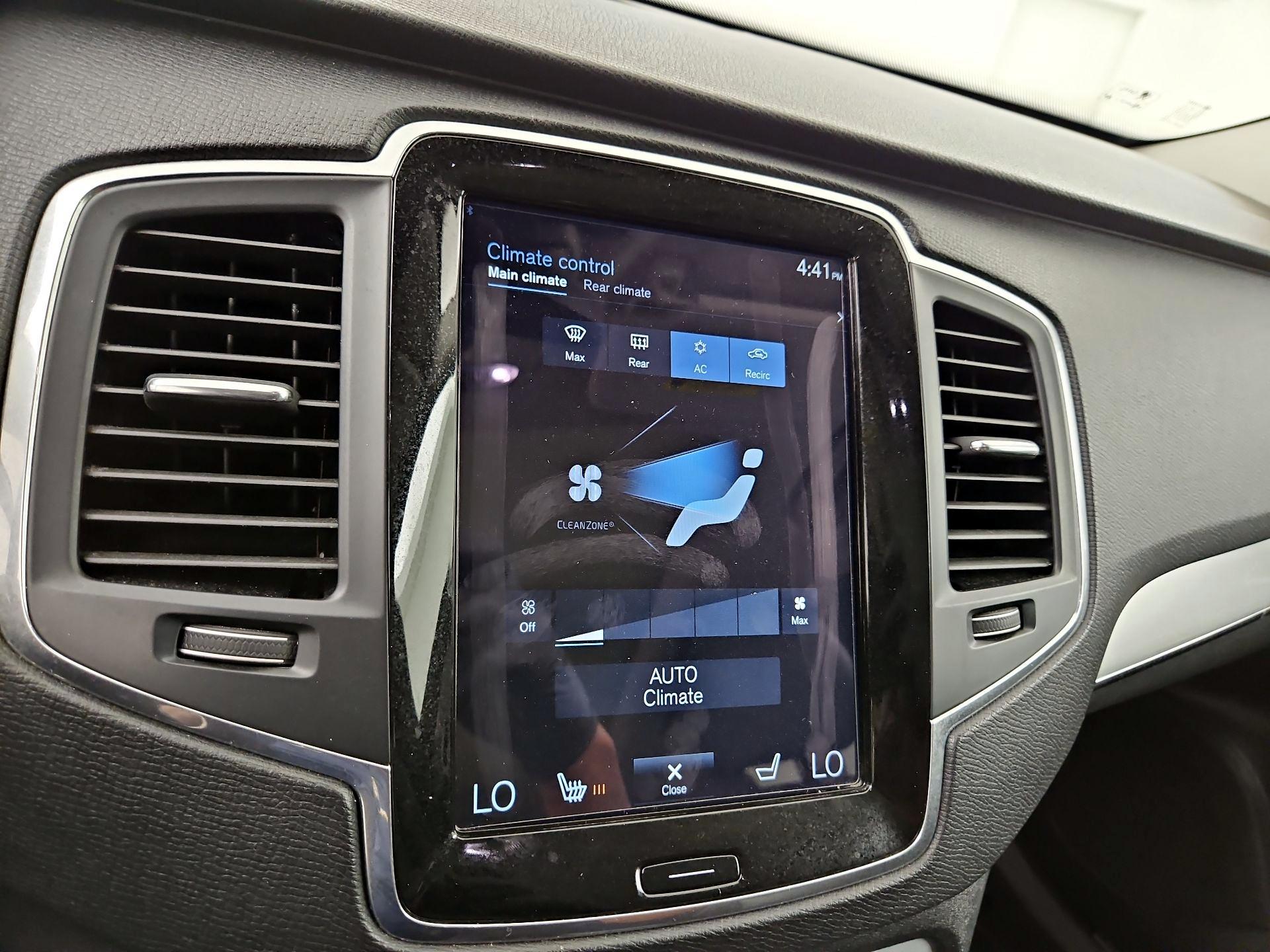 Thumbnail: 2017 Volvo XC90 - 15