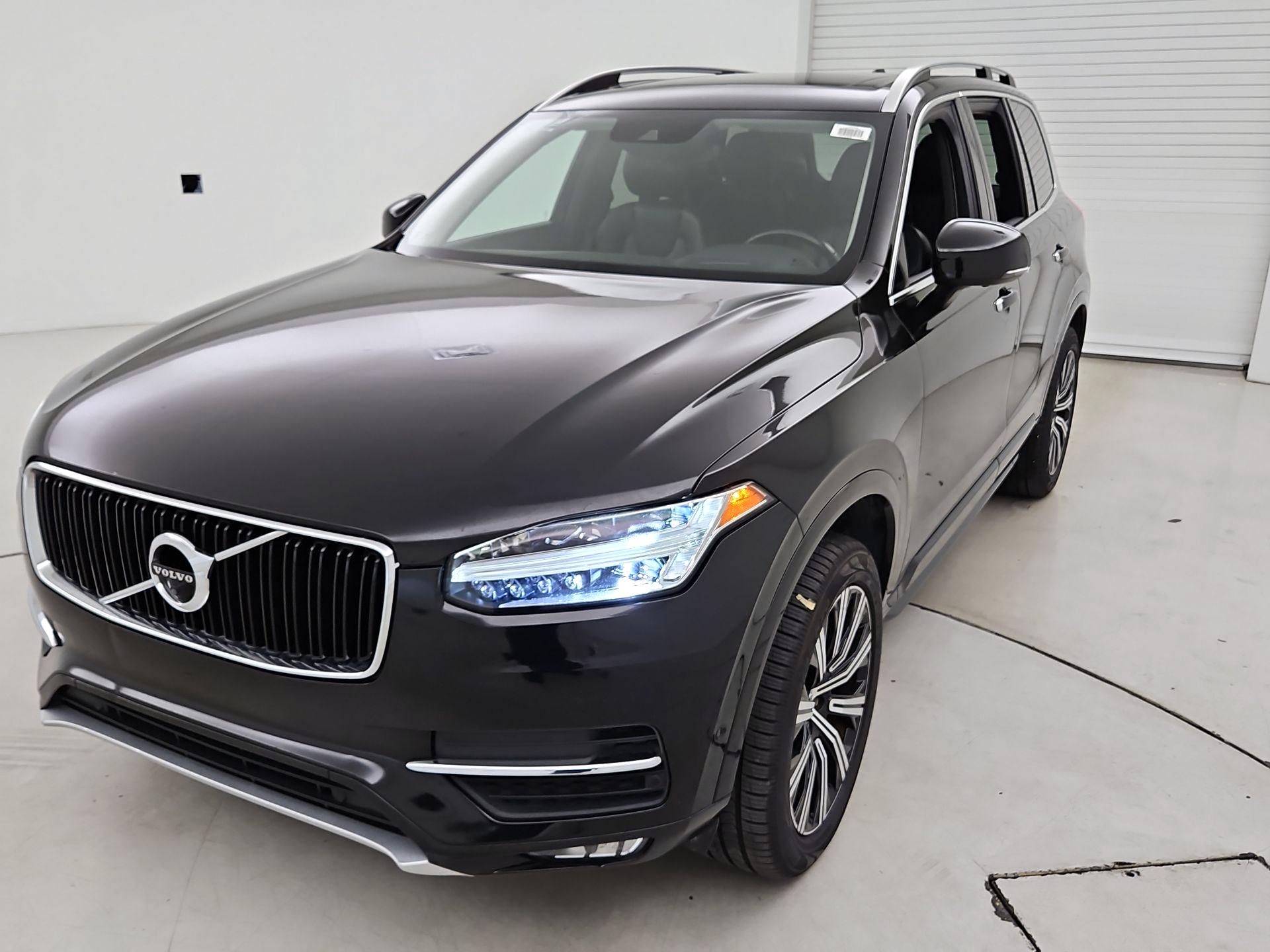 Thumbnail: 2017 Volvo XC90 - 3