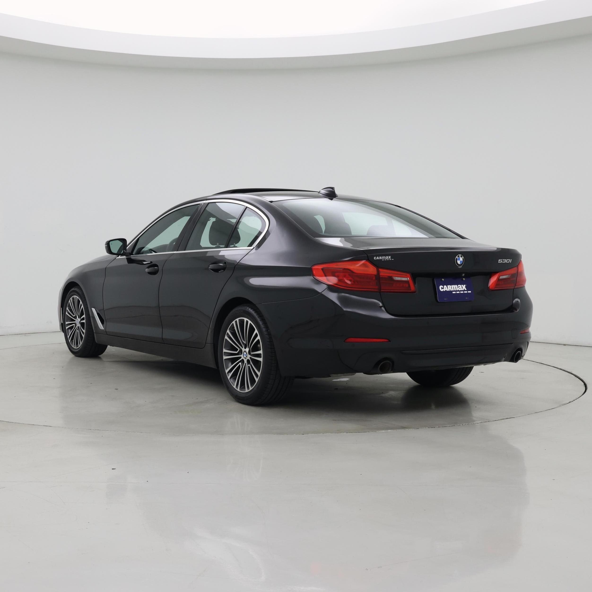 Thumbnail: 2019 BMW 5 Series - 2