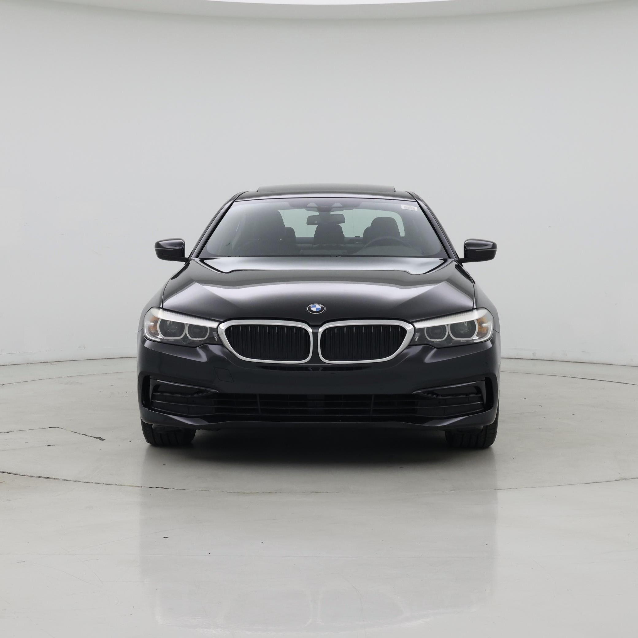 Thumbnail: 2019 BMW 5 Series - 5