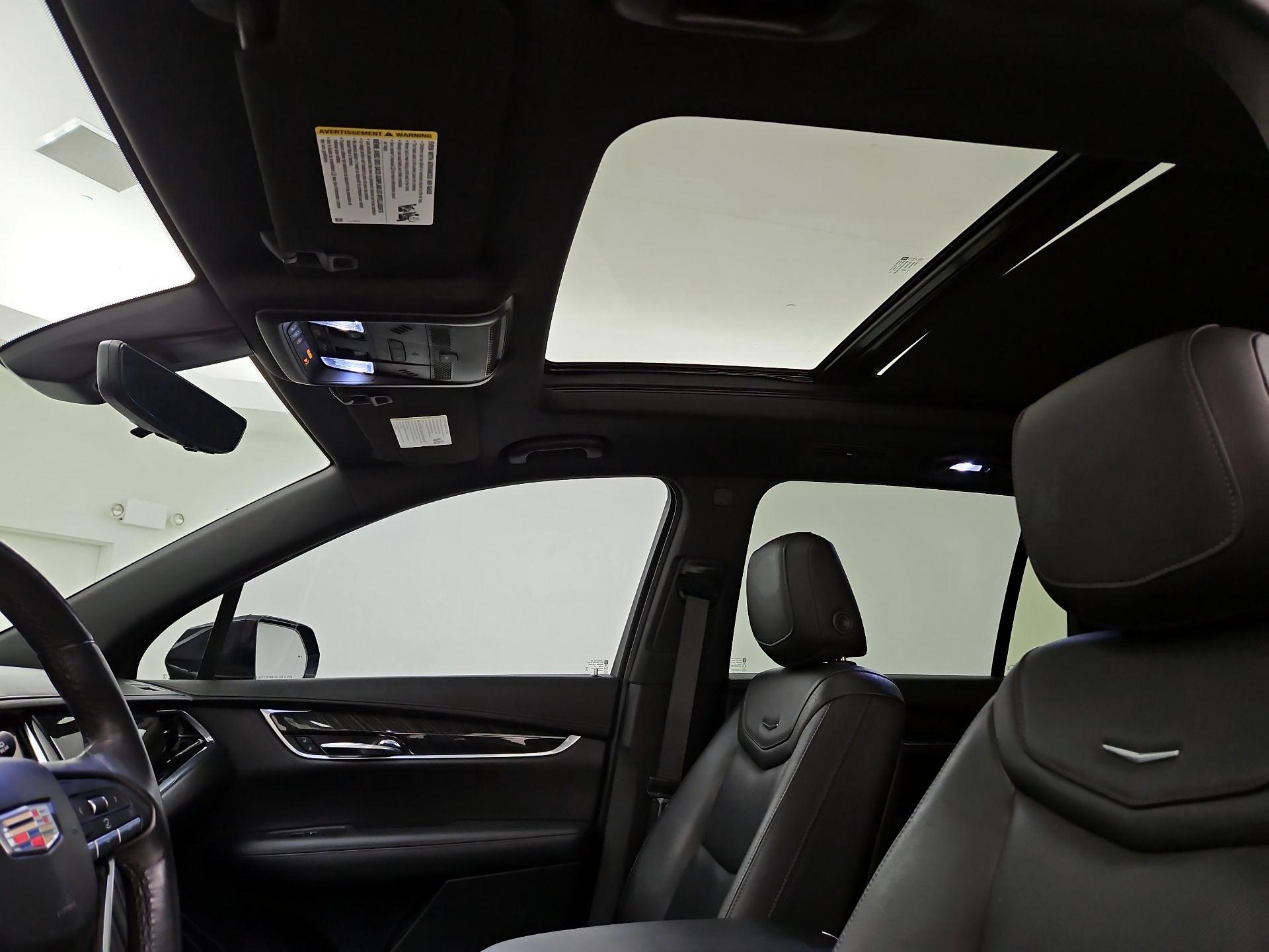 Thumbnail: 2020 Cadillac XT6 - 19