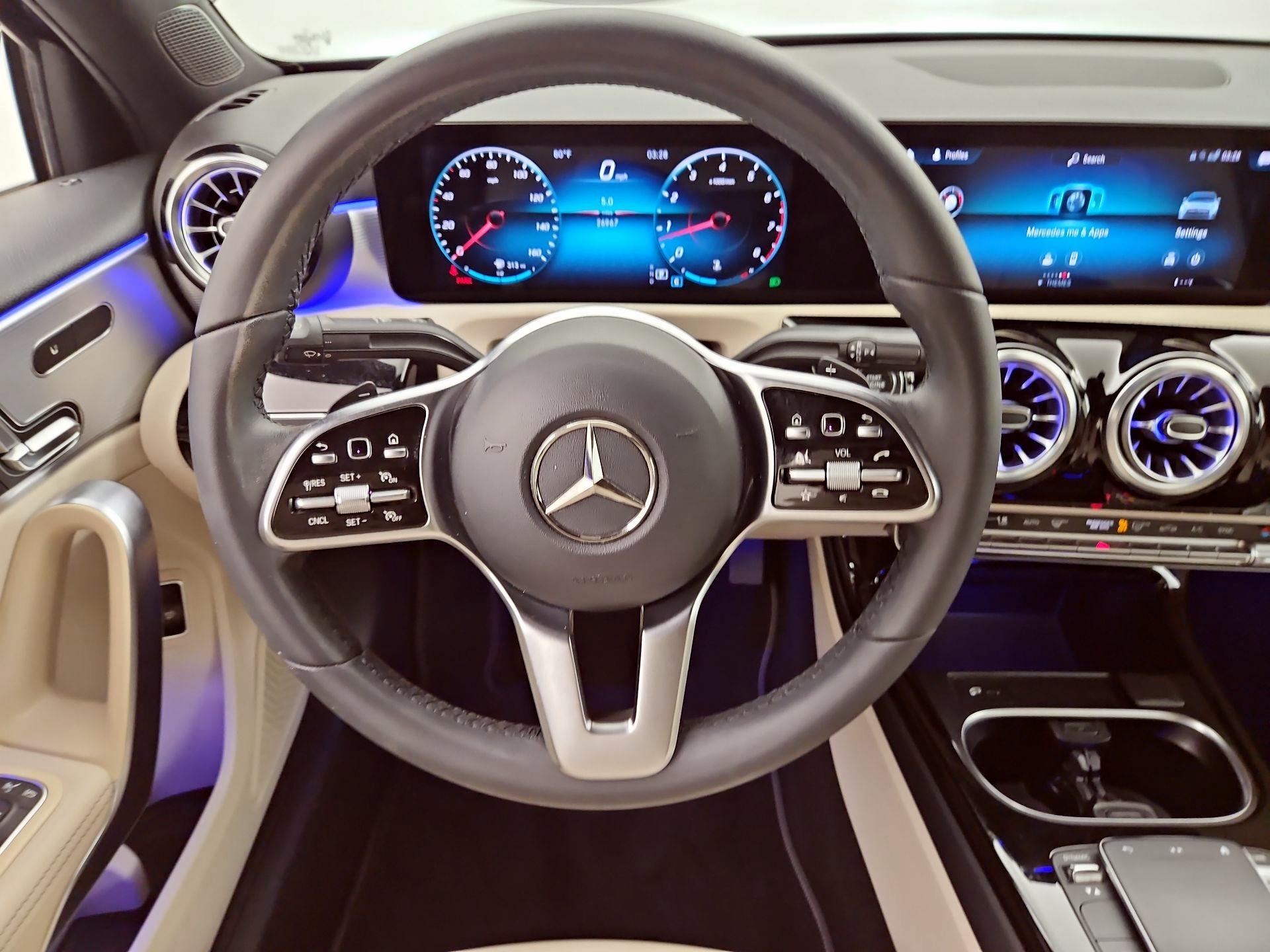 Thumbnail: 2022 Mercedes-Benz A-Class - 10