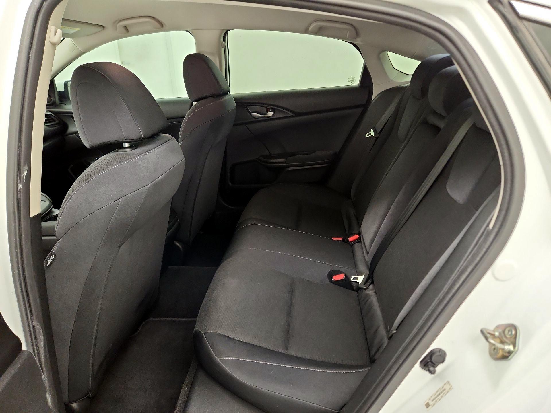 Thumbnail: 2019 Honda Insight - 19