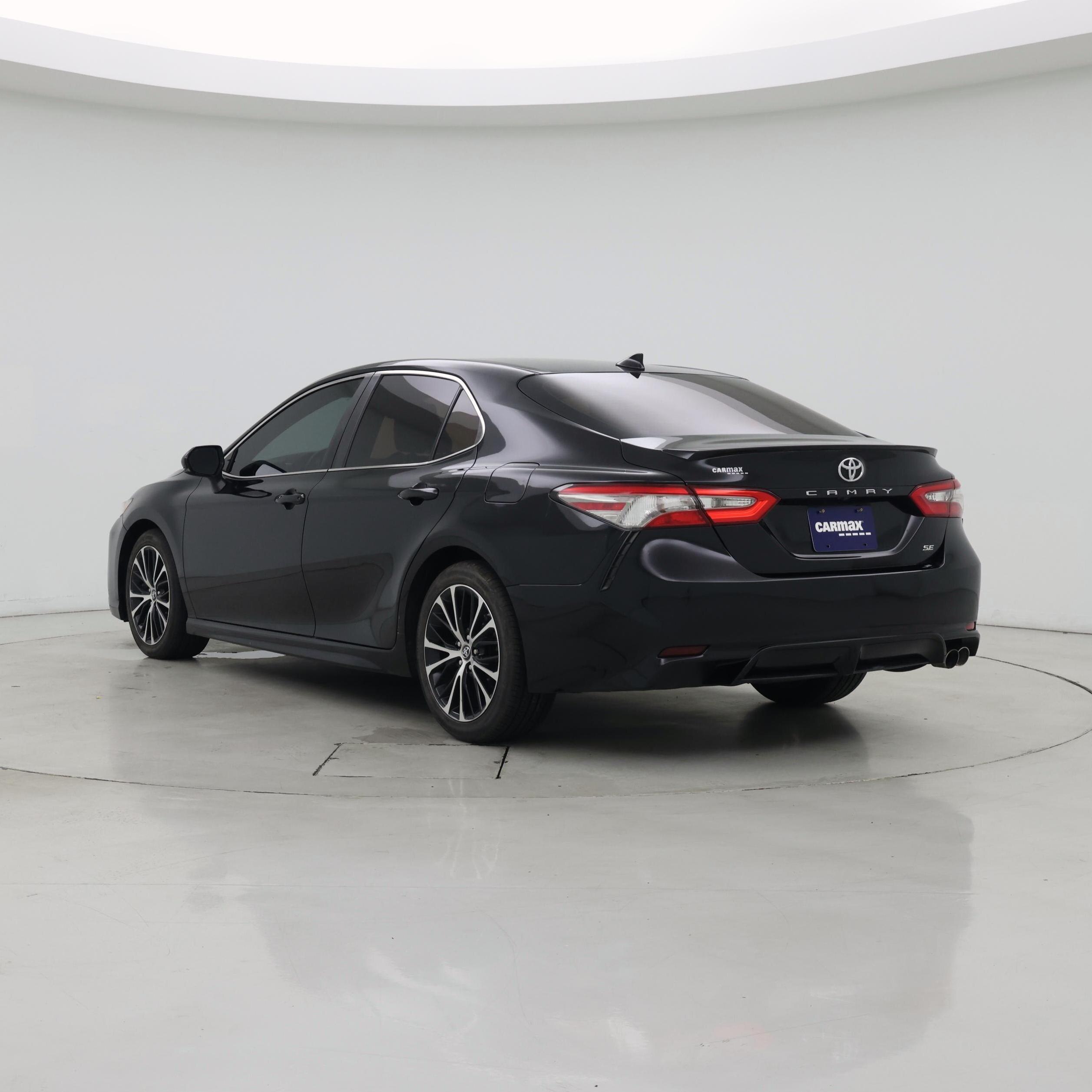 Thumbnail: 2019 Toyota Camry - 2