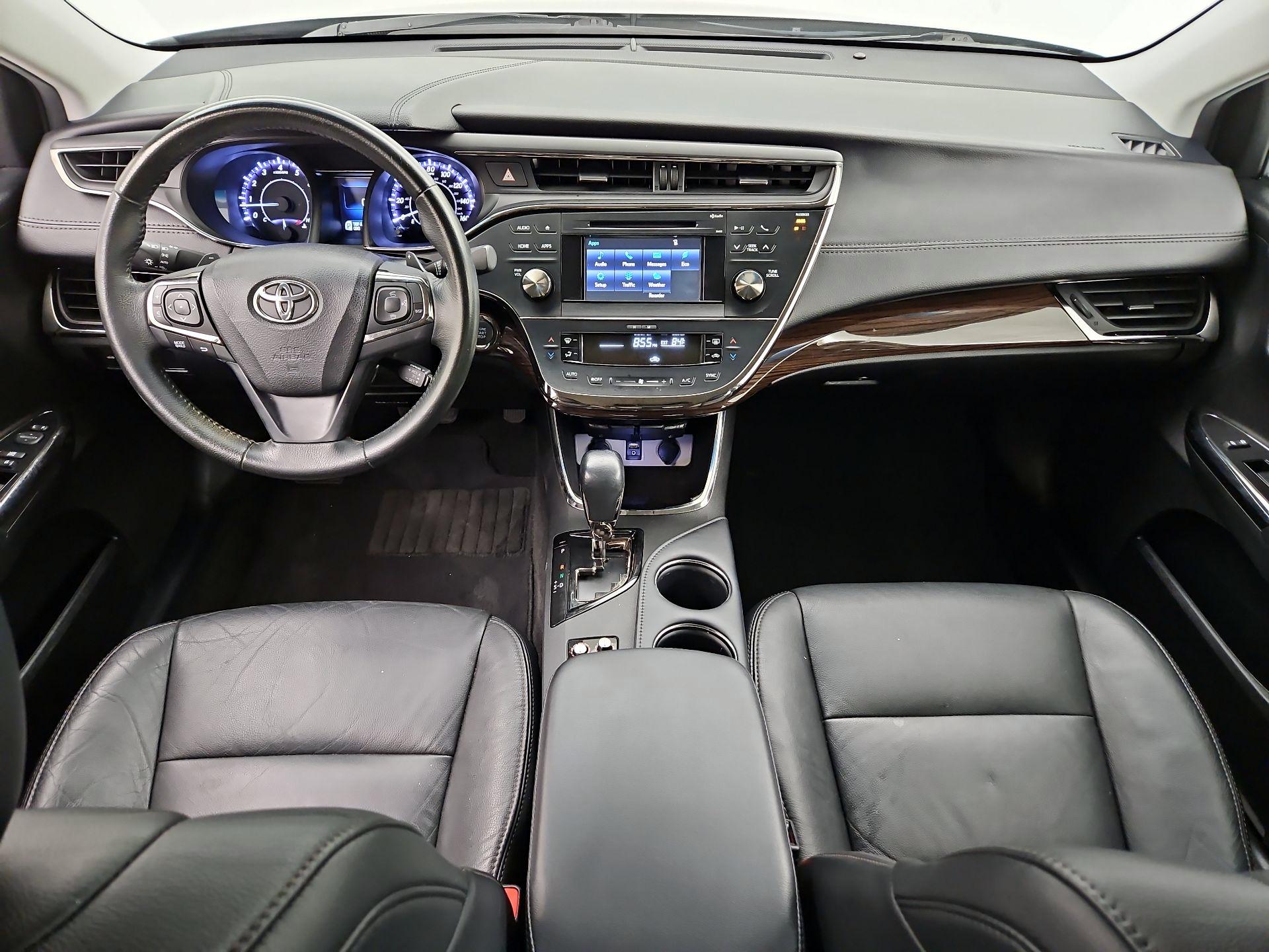 Thumbnail: 2015 Toyota Avalon - 9