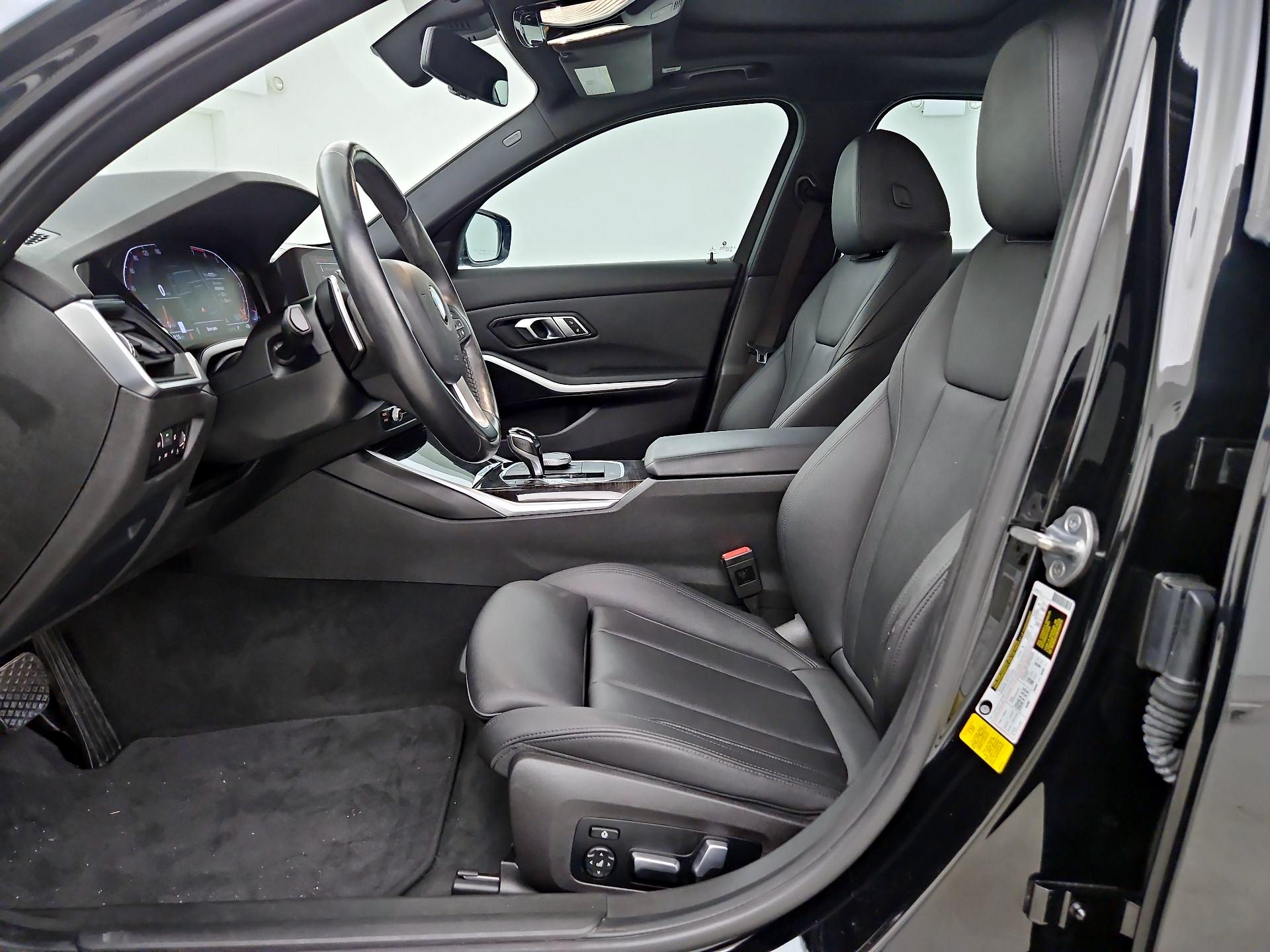 Thumbnail: 2019 BMW 3 Series - 11