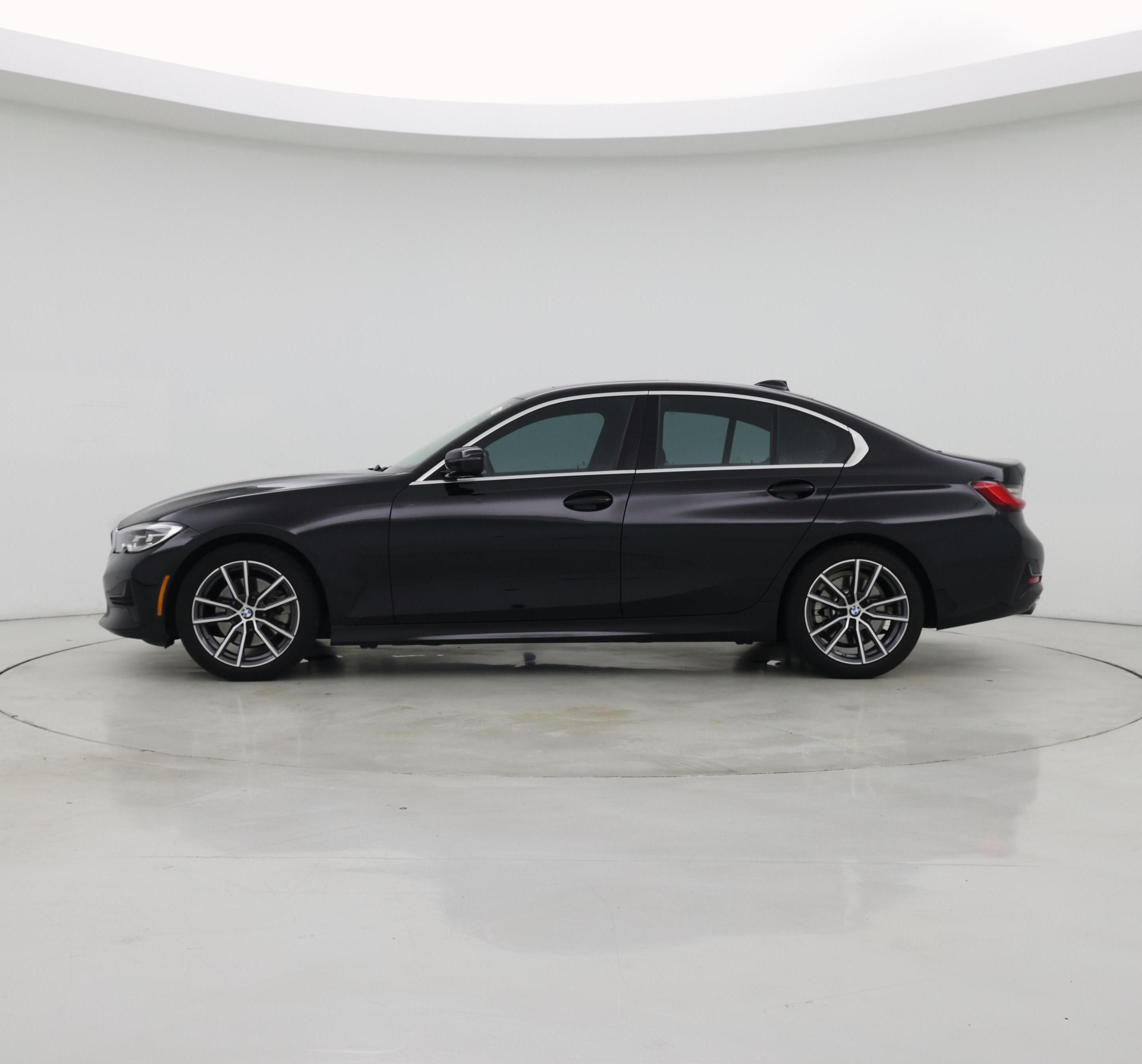 Thumbnail: 2019 BMW 3 Series - 3