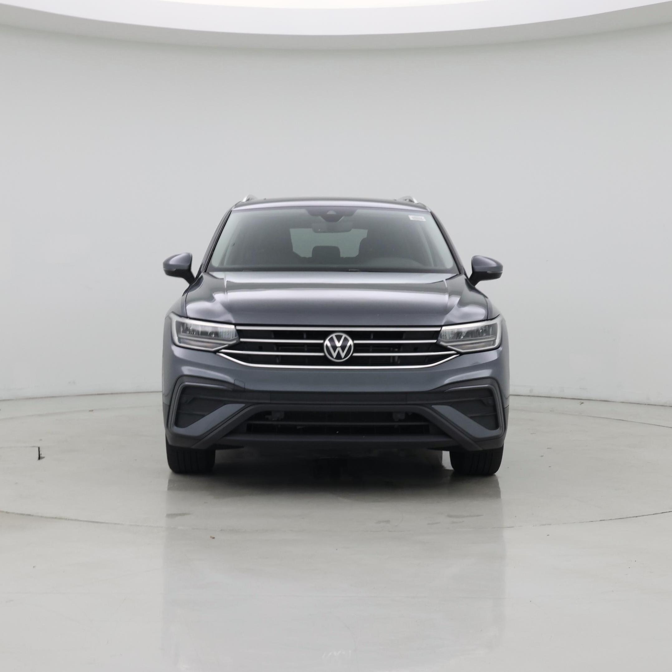 Thumbnail: 2022 Volkswagen Tiguan - 5