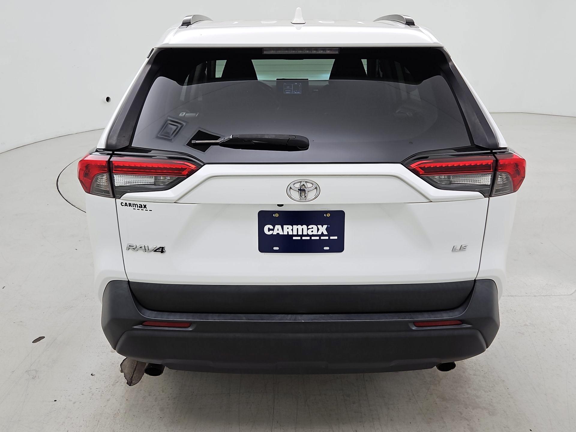 Thumbnail: 2020 Toyota RAV4 - 6
