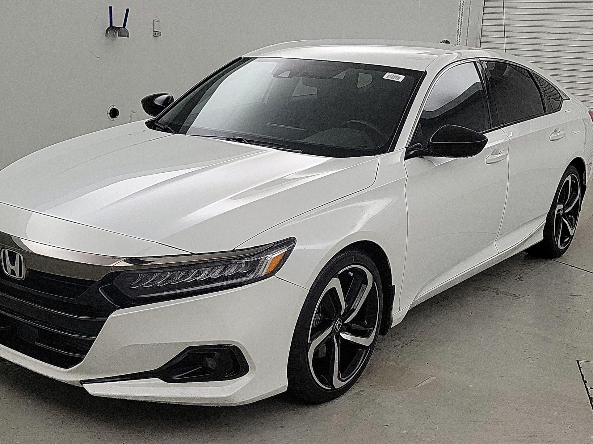 Thumbnail: 2022 Honda Accord - 3