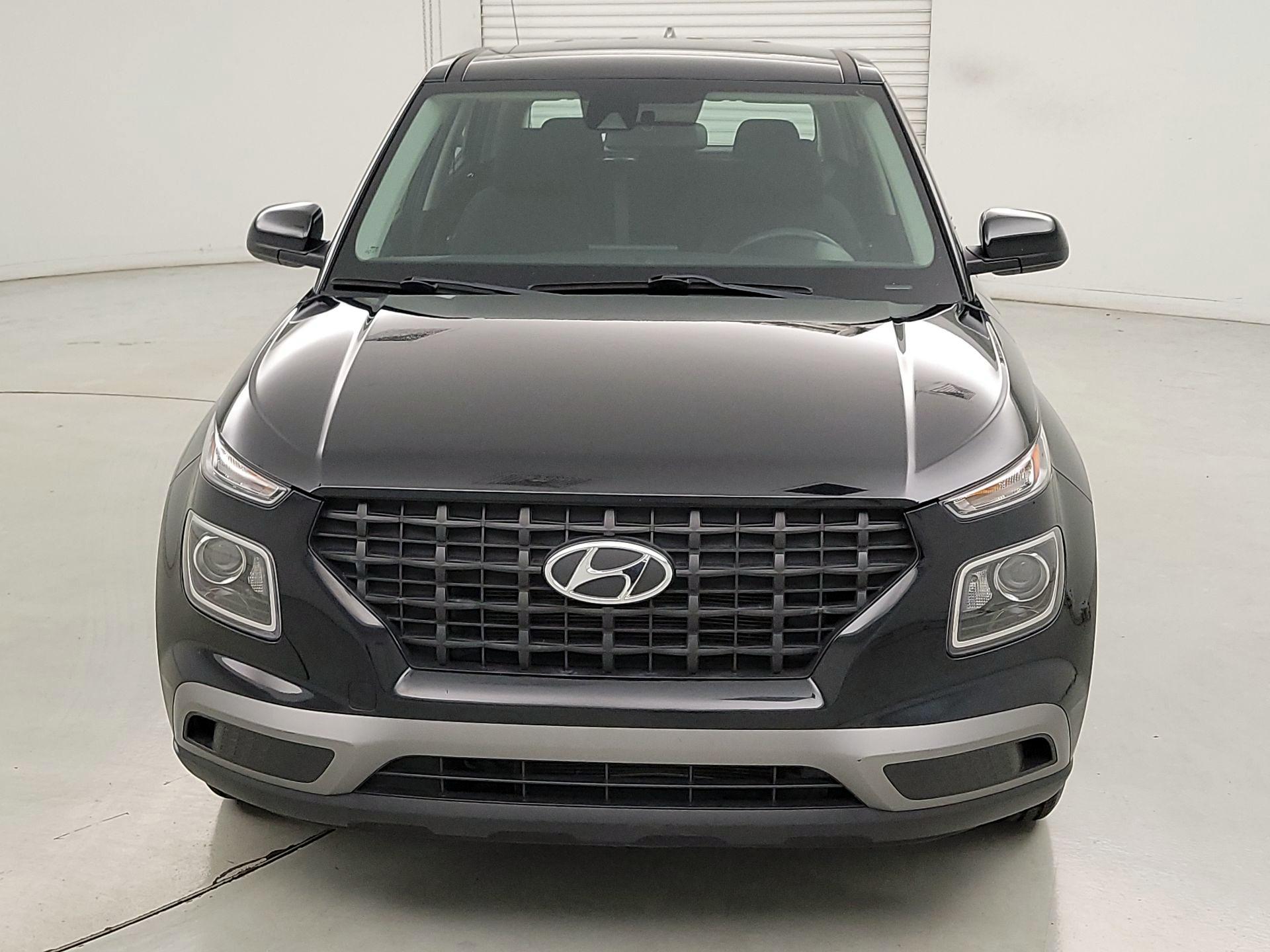 Thumbnail: 2020 Hyundai Venue - 2