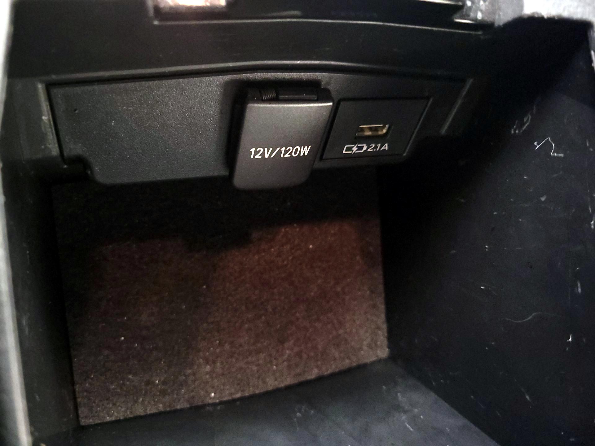 Thumbnail: 2021 Toyota Corolla - 16