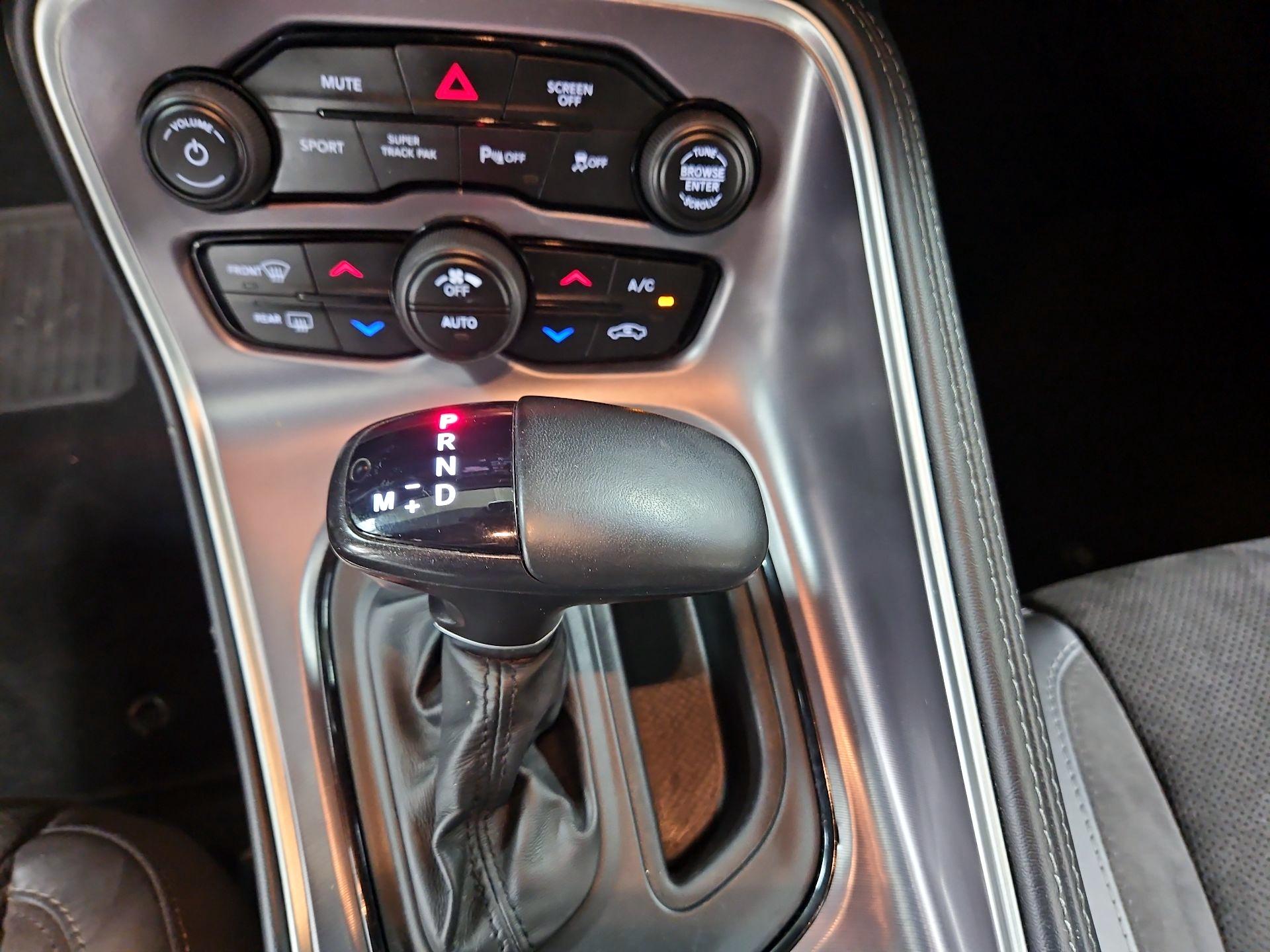 Thumbnail: 2020 Dodge Challenger - 17