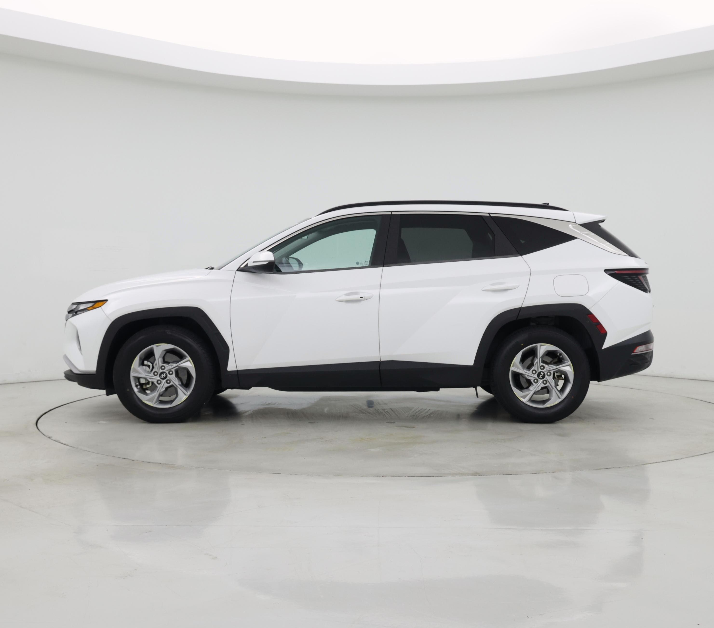 Thumbnail: 2022 Hyundai Tucson - 3