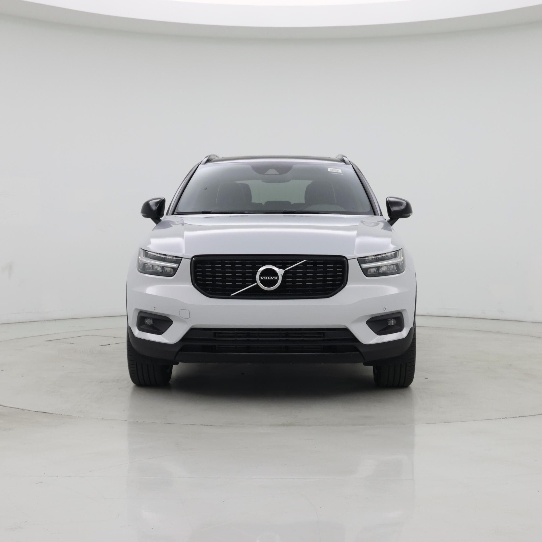 Thumbnail: 2021 Volvo XC40 - 5