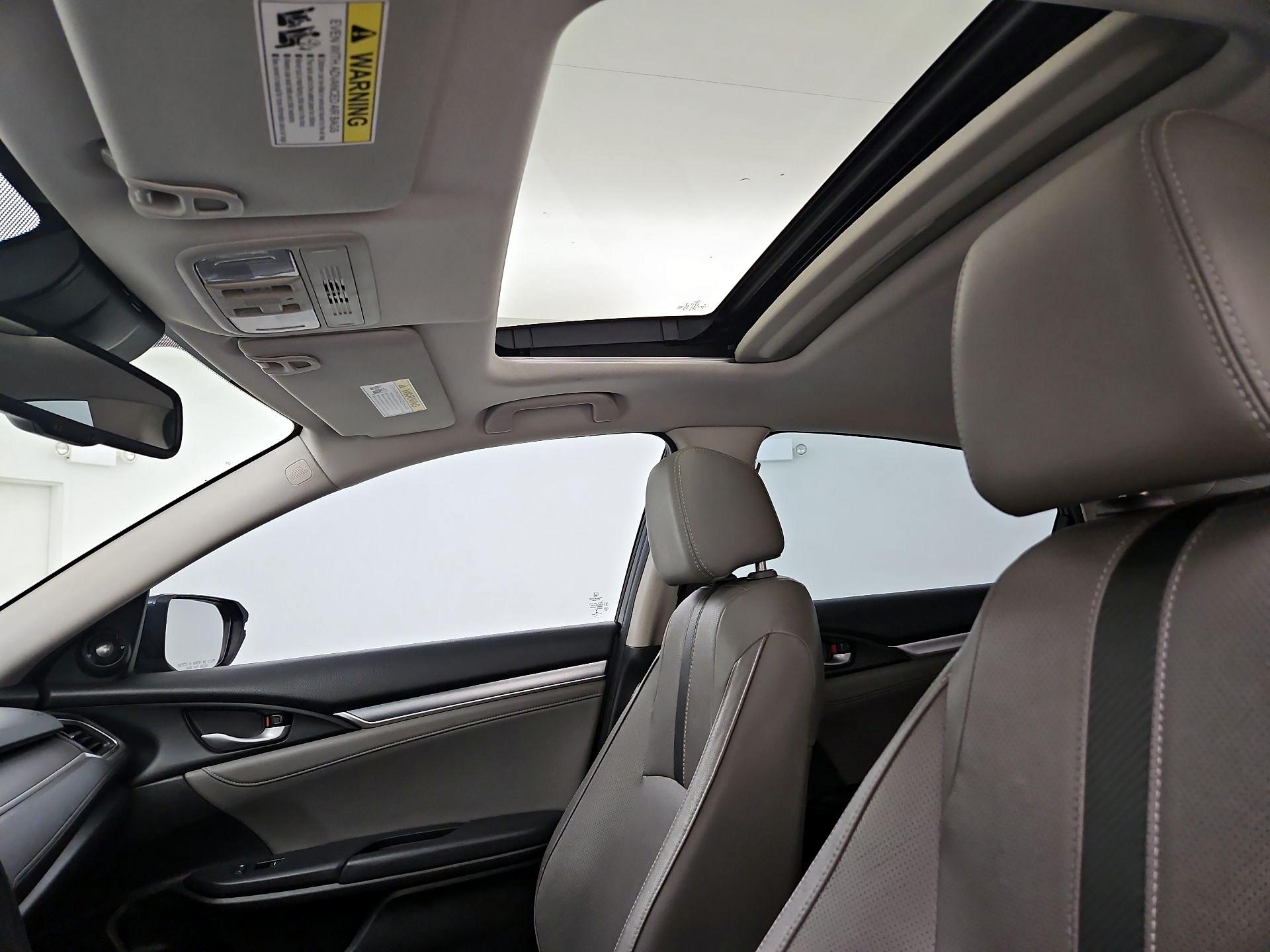 Thumbnail: 2016 Honda Civic - 20