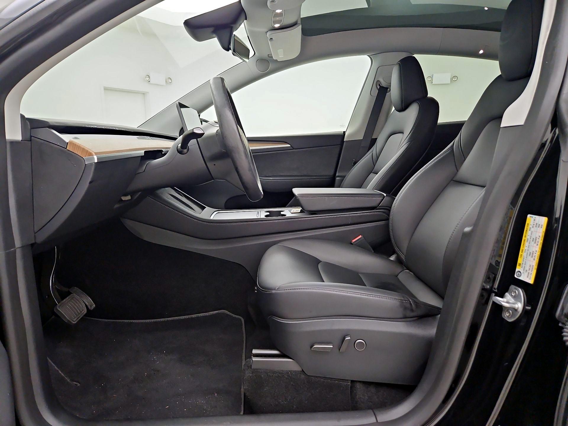 Thumbnail: 2024 Tesla Model Y - 11