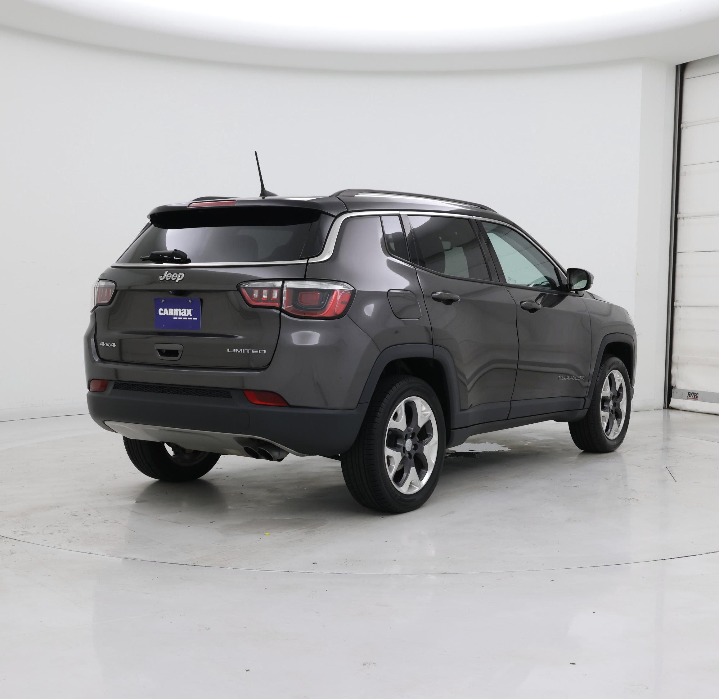 Thumbnail: 2018 Jeep Compass - 8