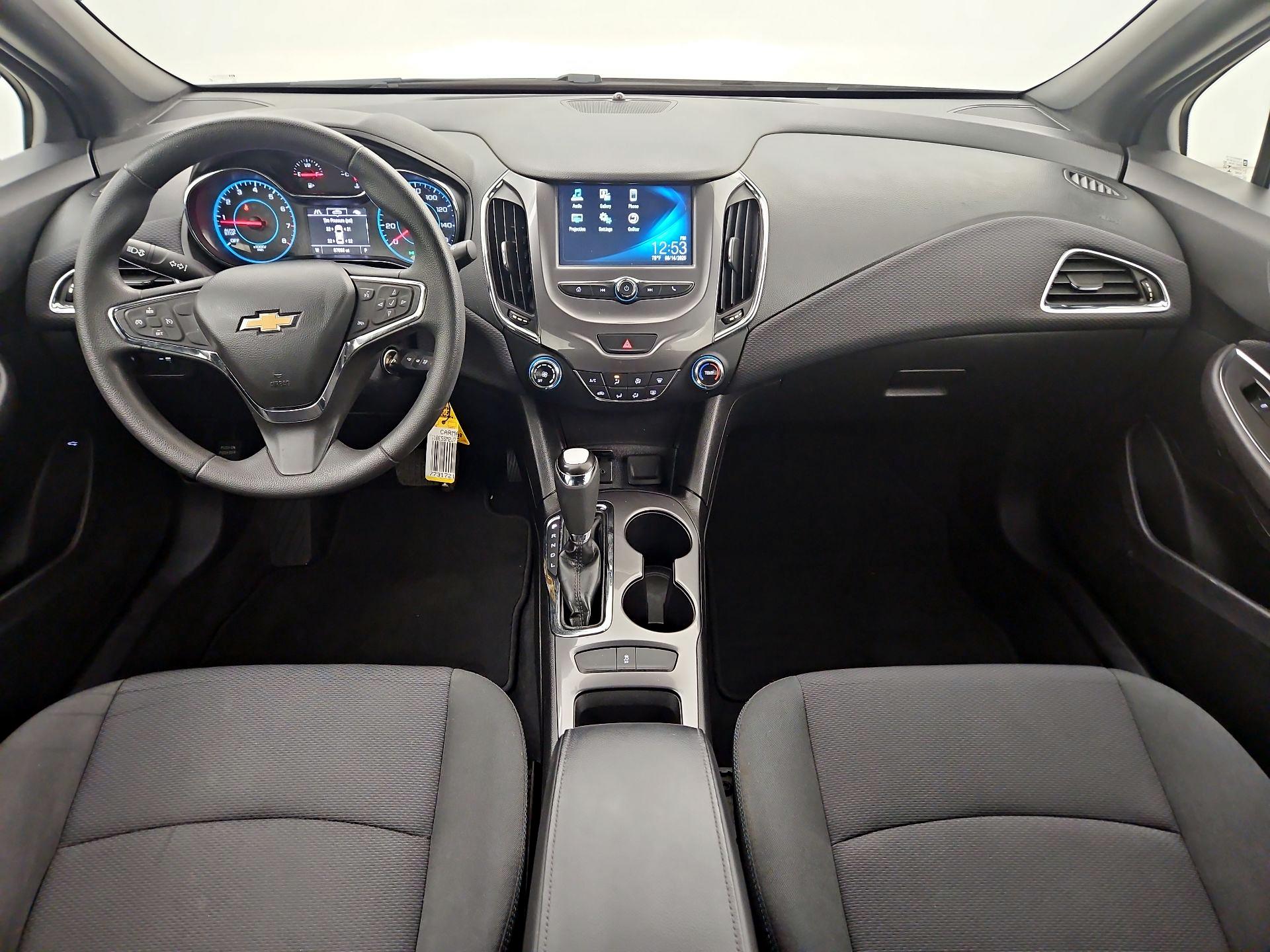 Thumbnail: 2018 Chevrolet Cruze - 8