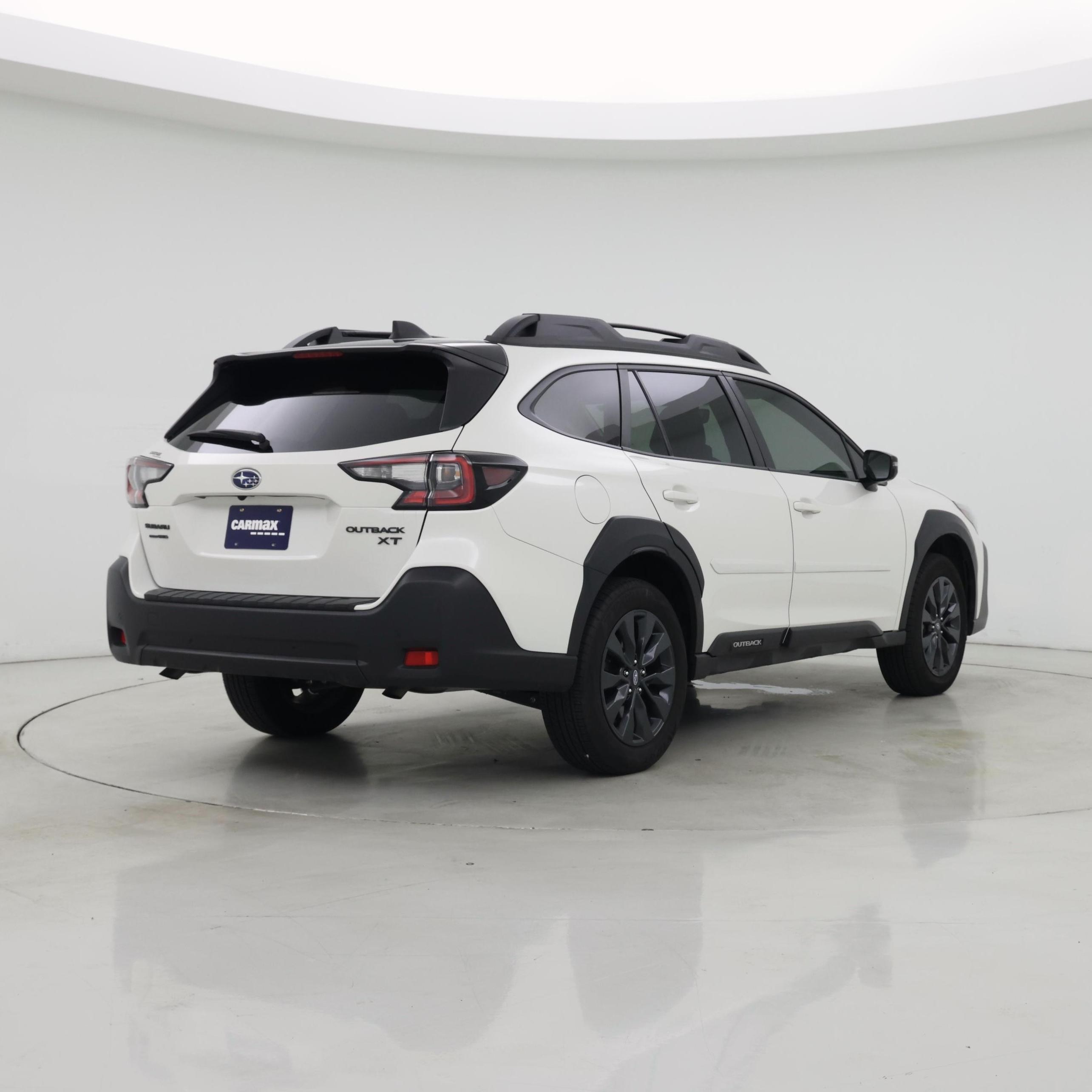 Thumbnail: 2023 Subaru Outback - 8