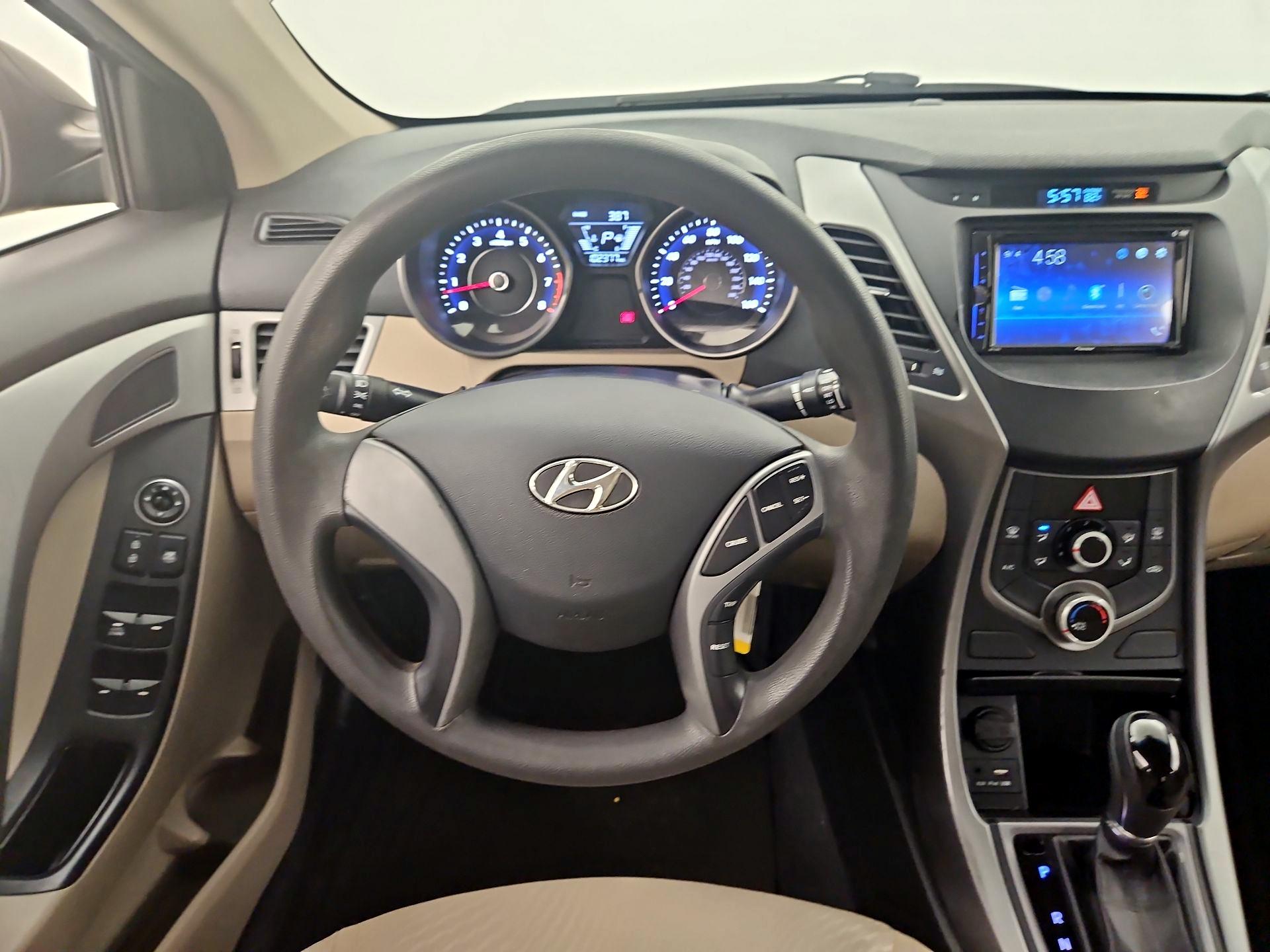 Thumbnail: 2016 Hyundai Elantra - 10