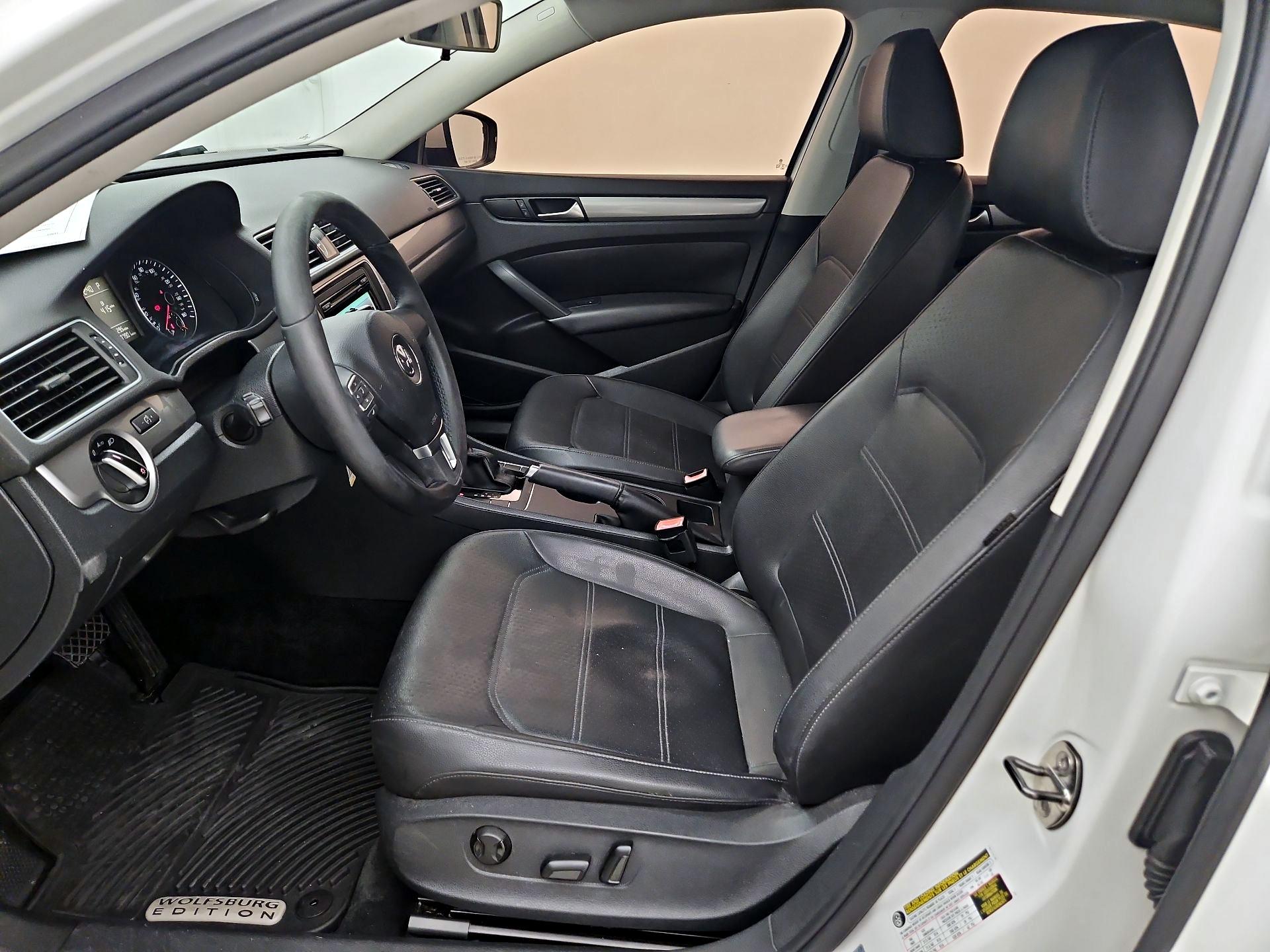 Thumbnail: 2014 Volkswagen Passat - 11