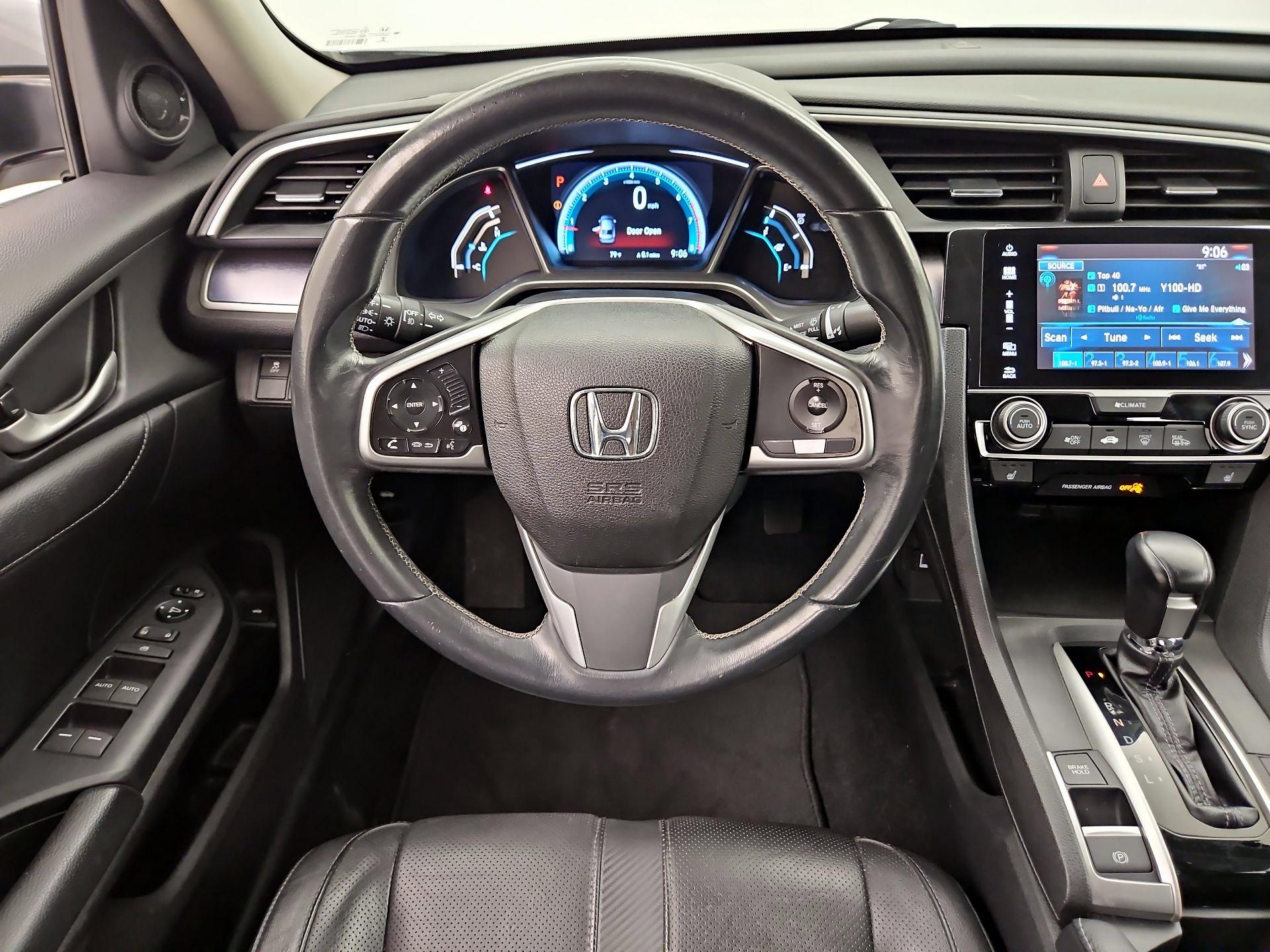 Thumbnail: 2016 Honda Civic - 10