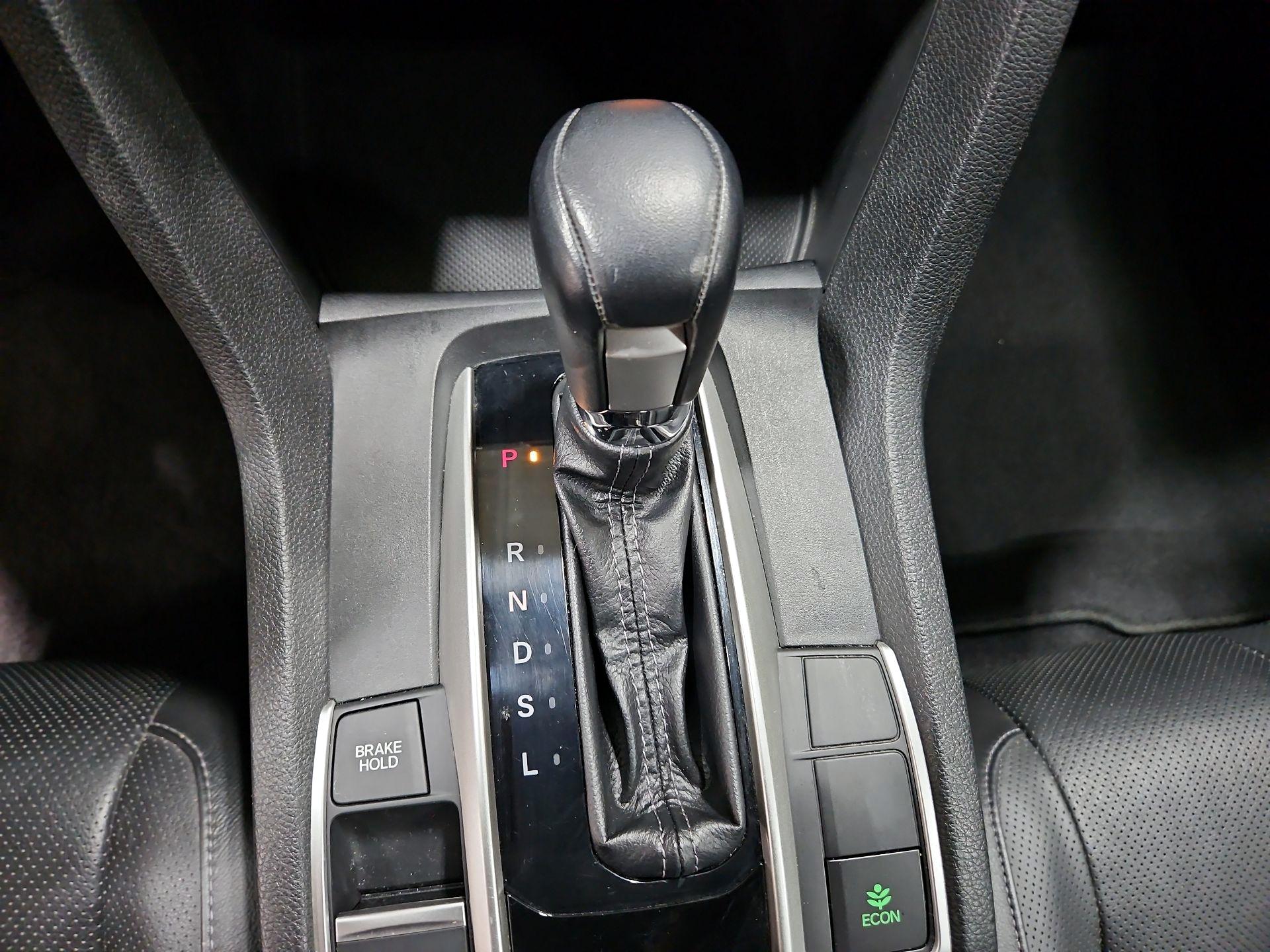Thumbnail: 2016 Honda Civic - 17