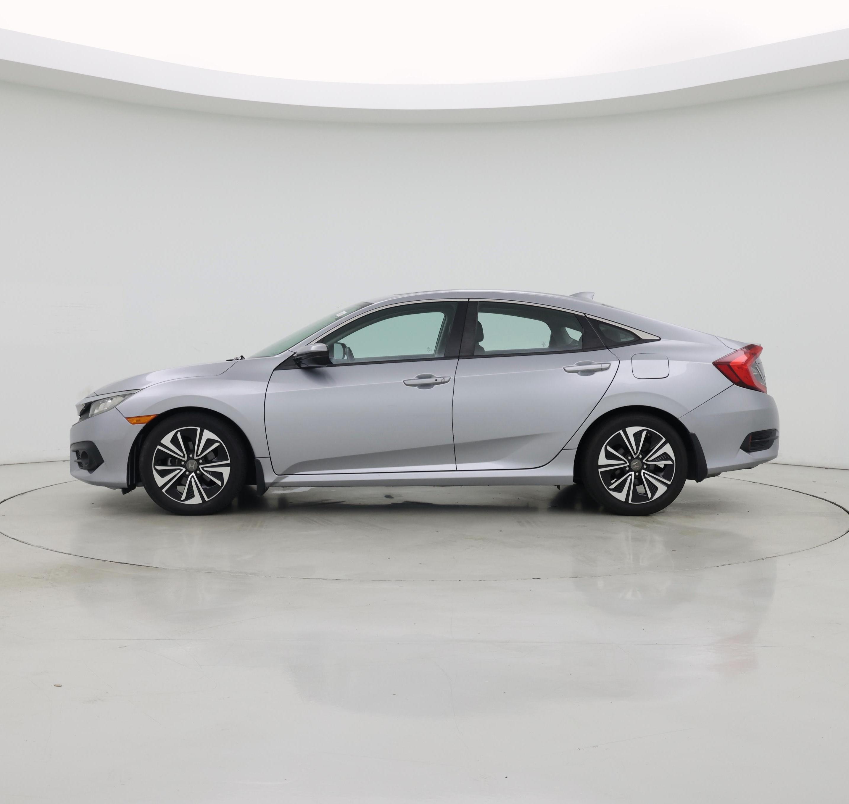 Thumbnail: 2016 Honda Civic - 3