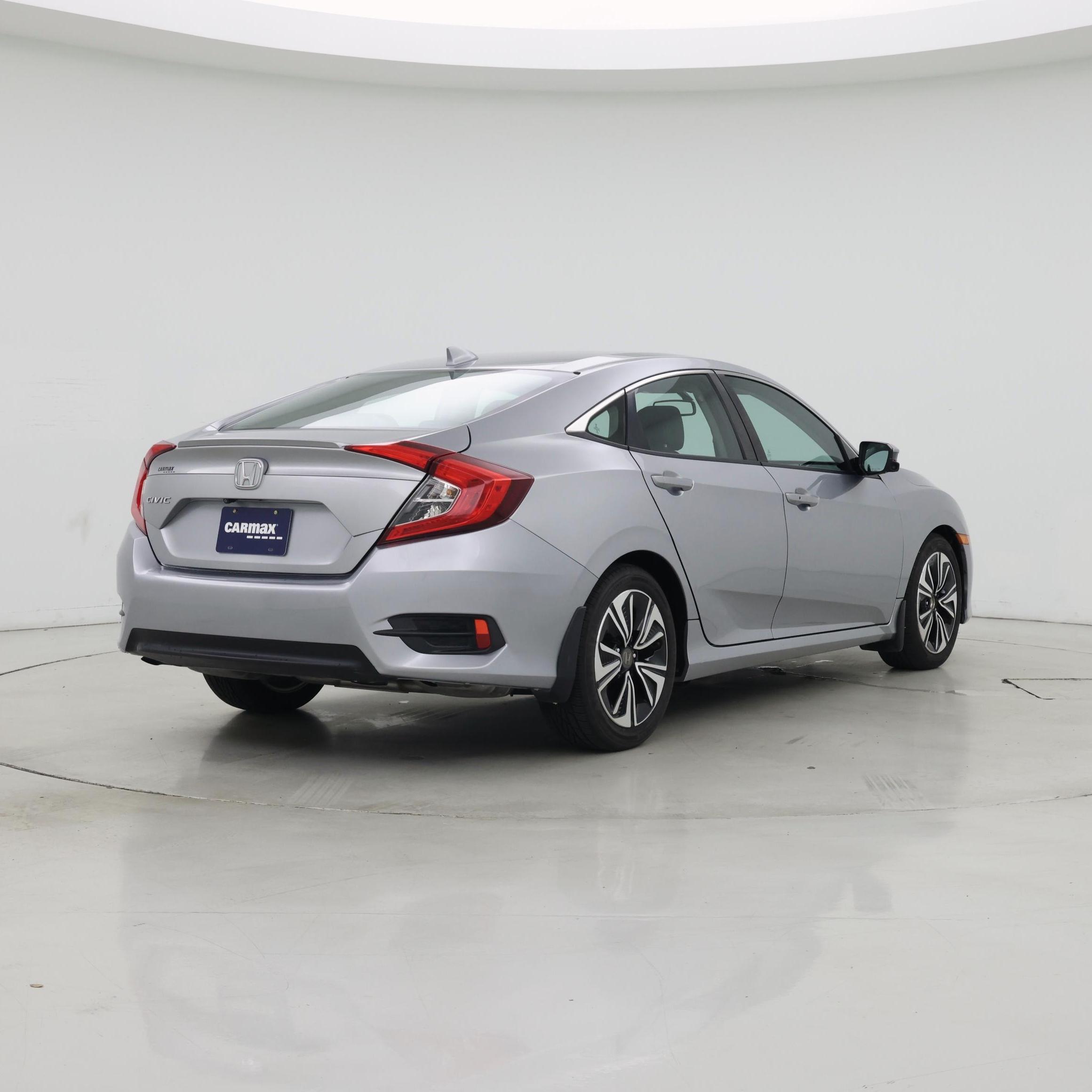 Thumbnail: 2016 Honda Civic - 8