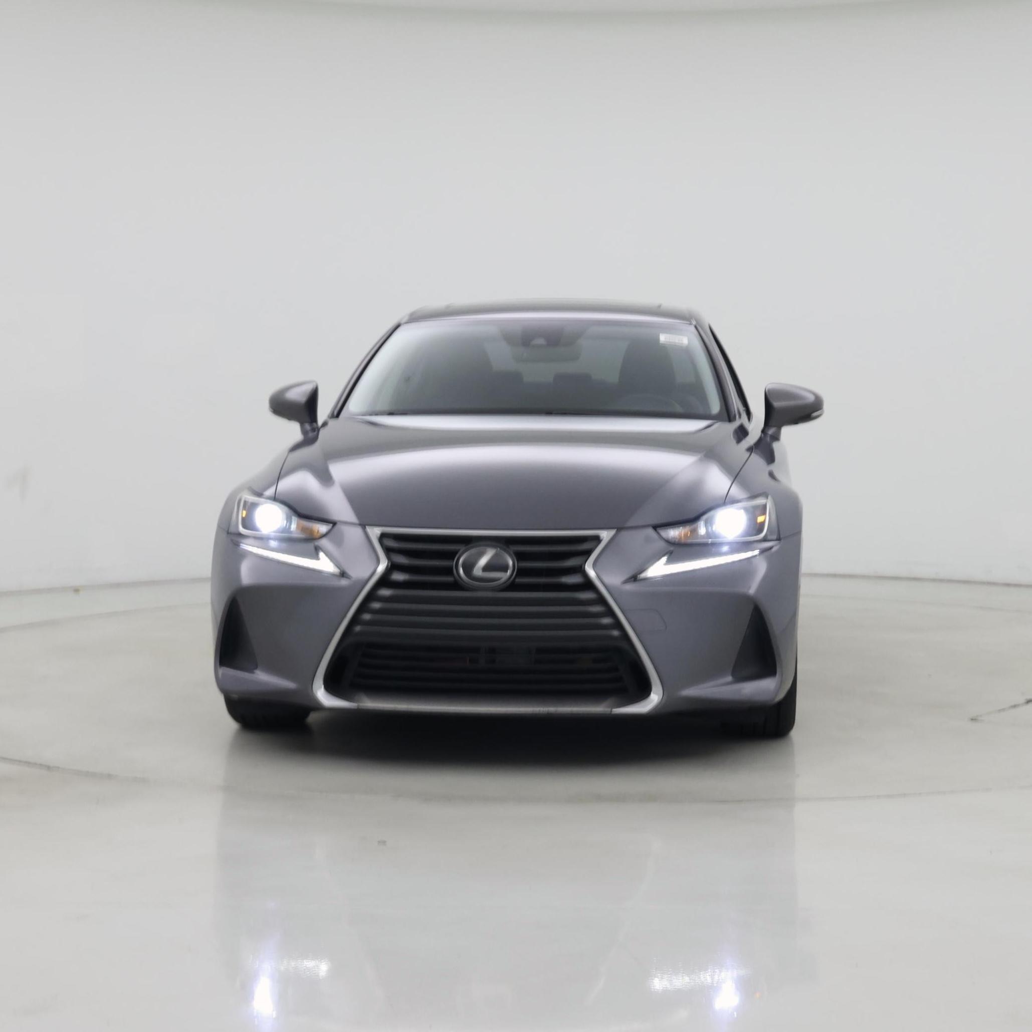 Thumbnail: 2018 Lexus IS - 5