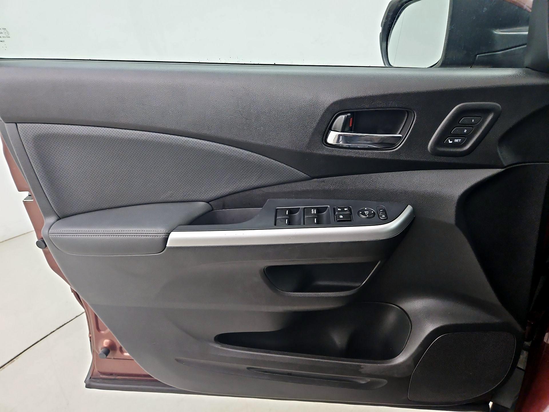 Thumbnail: 2016 Honda CR-V - 12