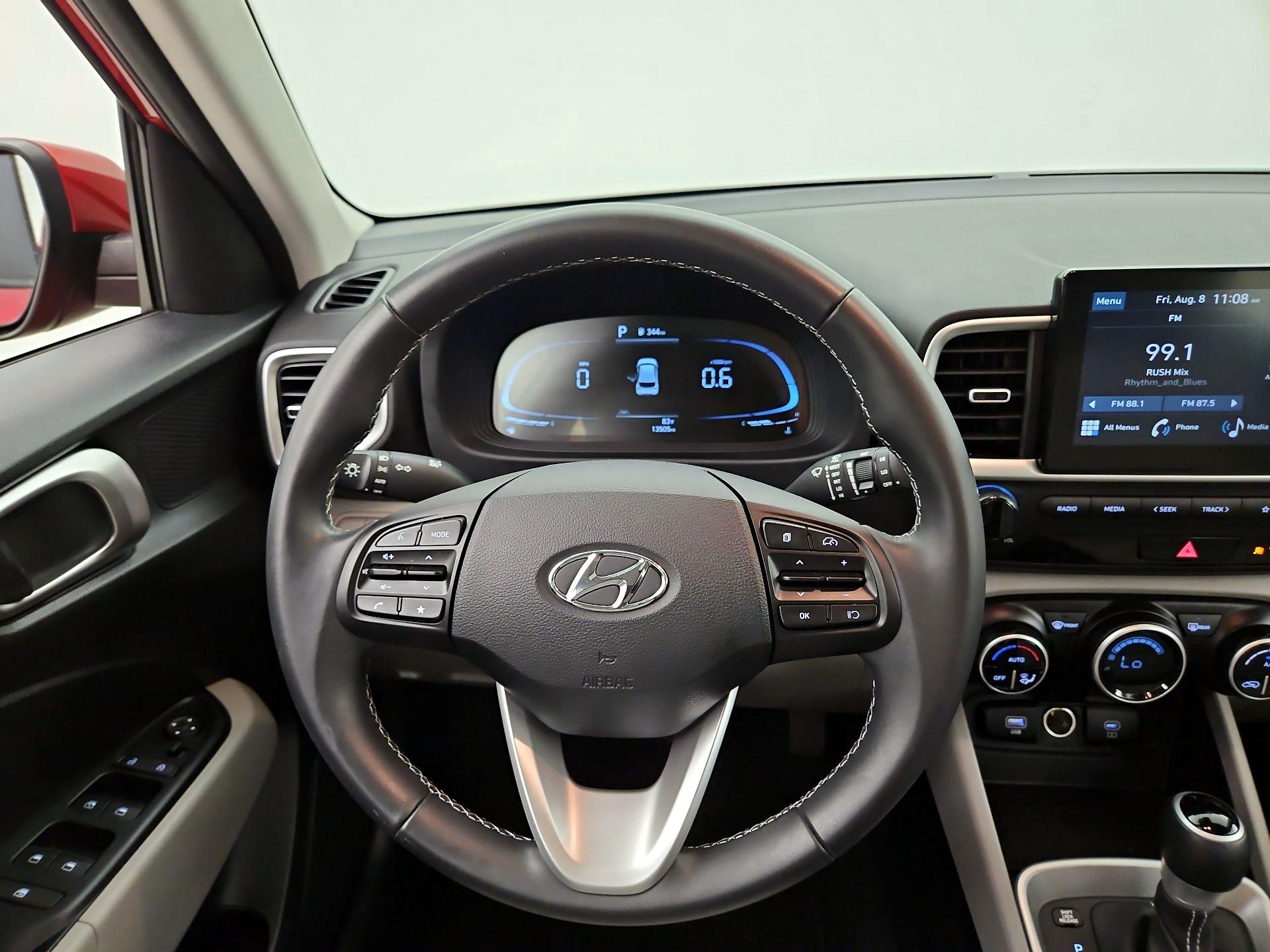 Thumbnail: 2024 Hyundai Venue - 10