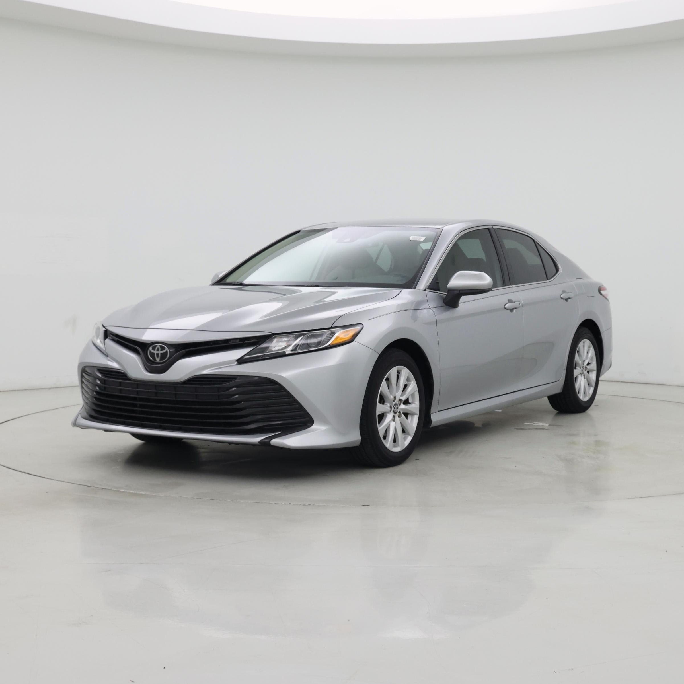 Thumbnail: 2020 Toyota Camry - 4