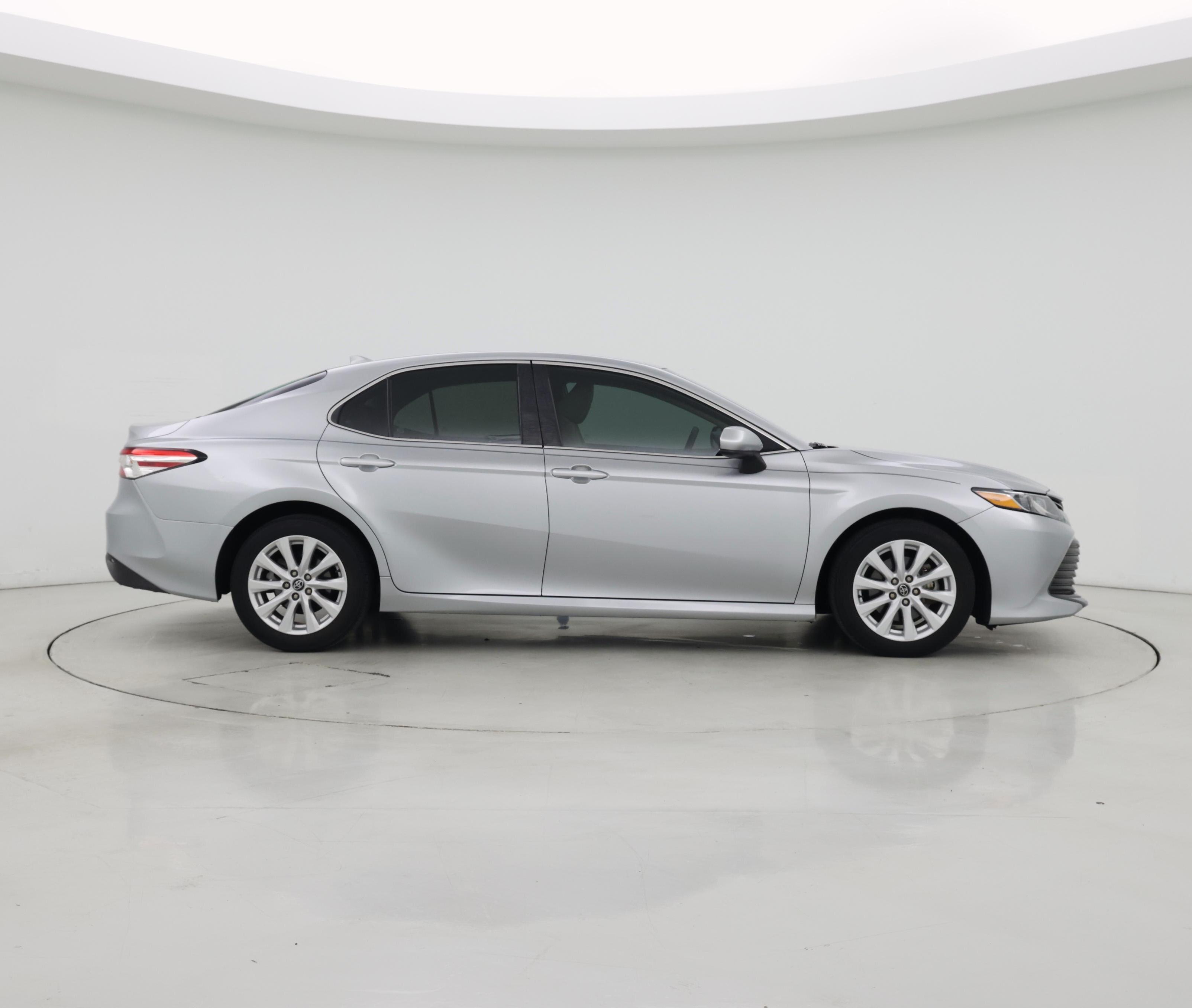 Thumbnail: 2020 Toyota Camry - 7