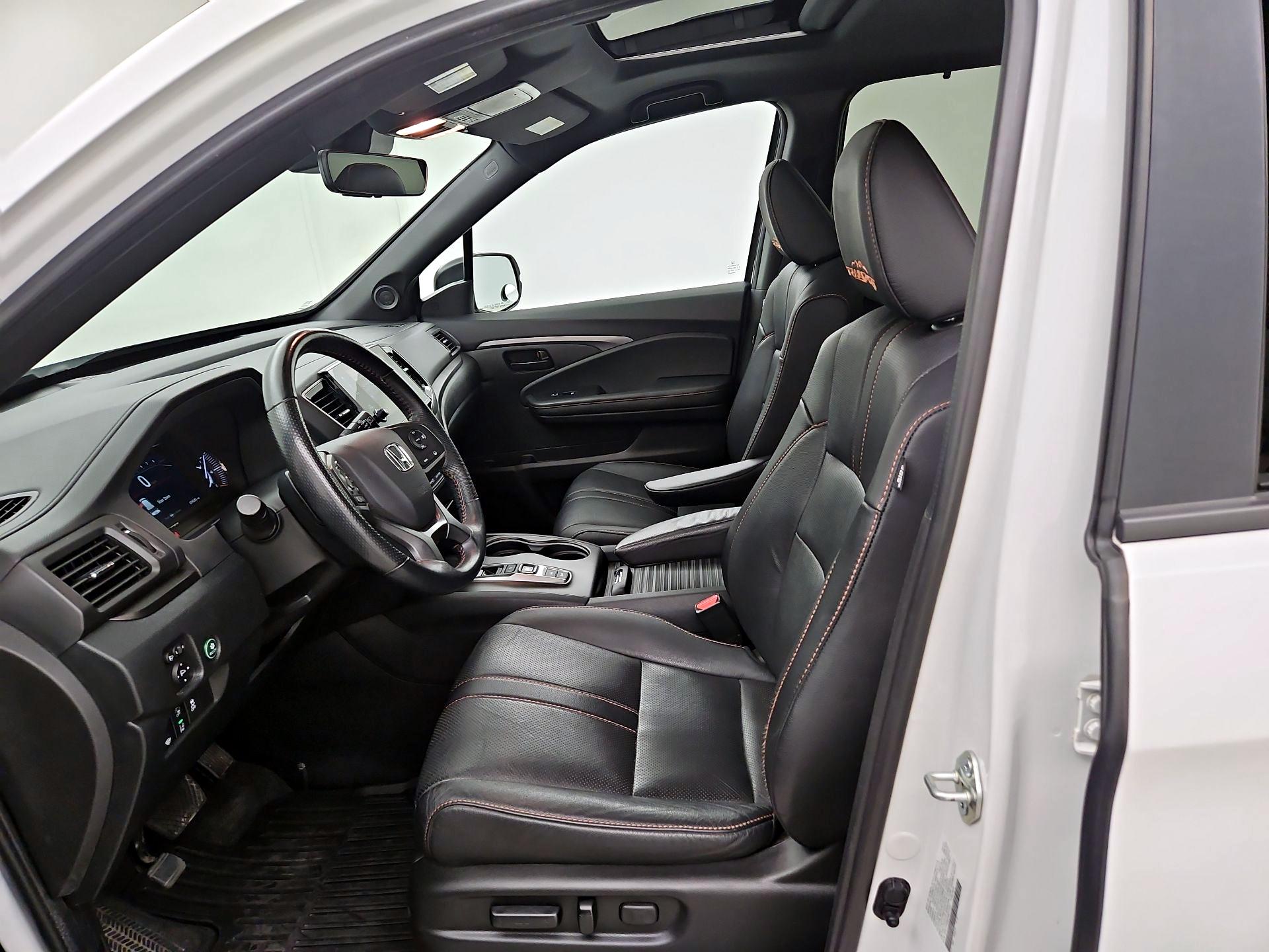 Thumbnail: 2023 Honda Passport - 11