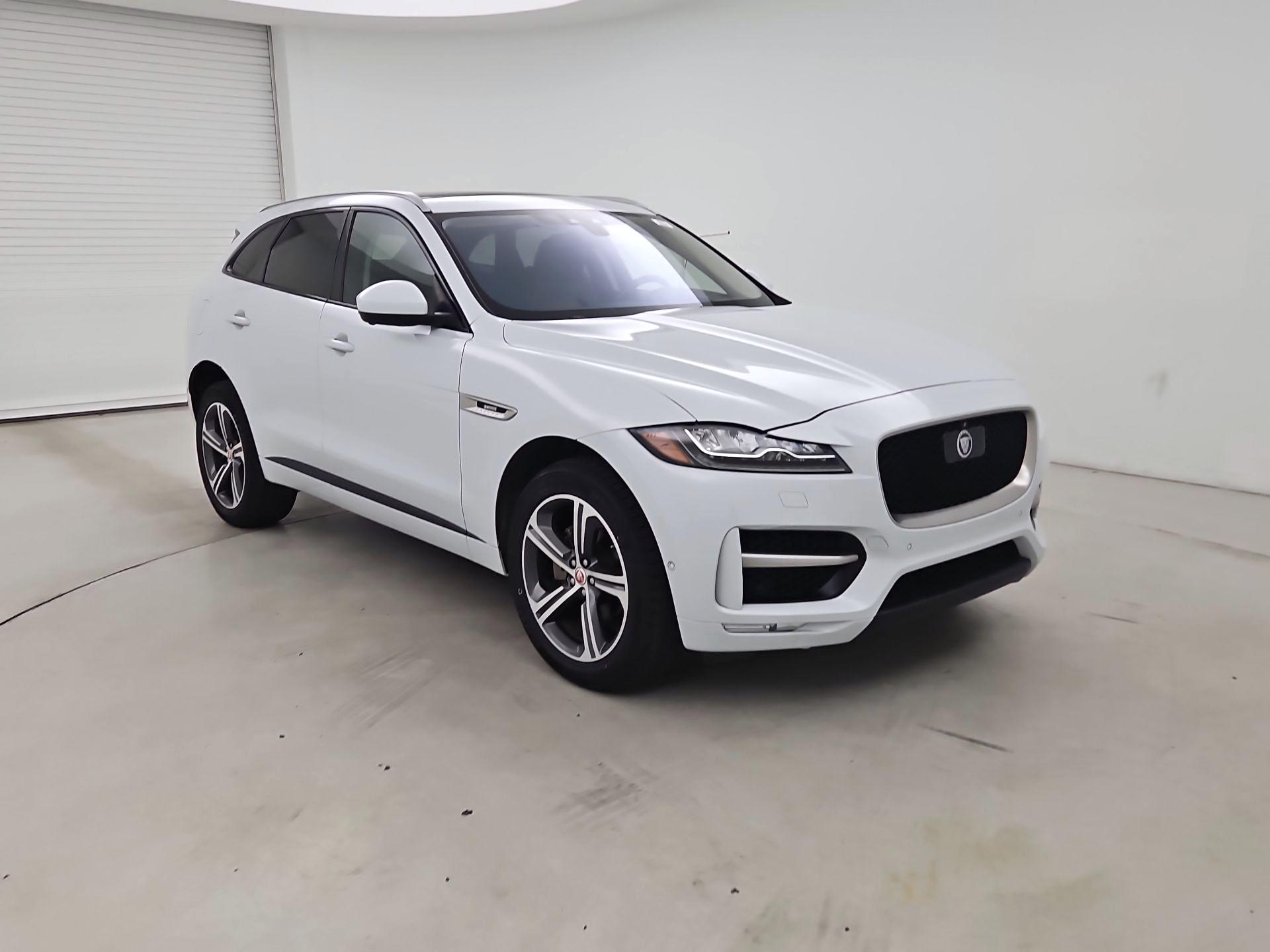 Thumbnail: 2018 Jaguar F-Pace - 1