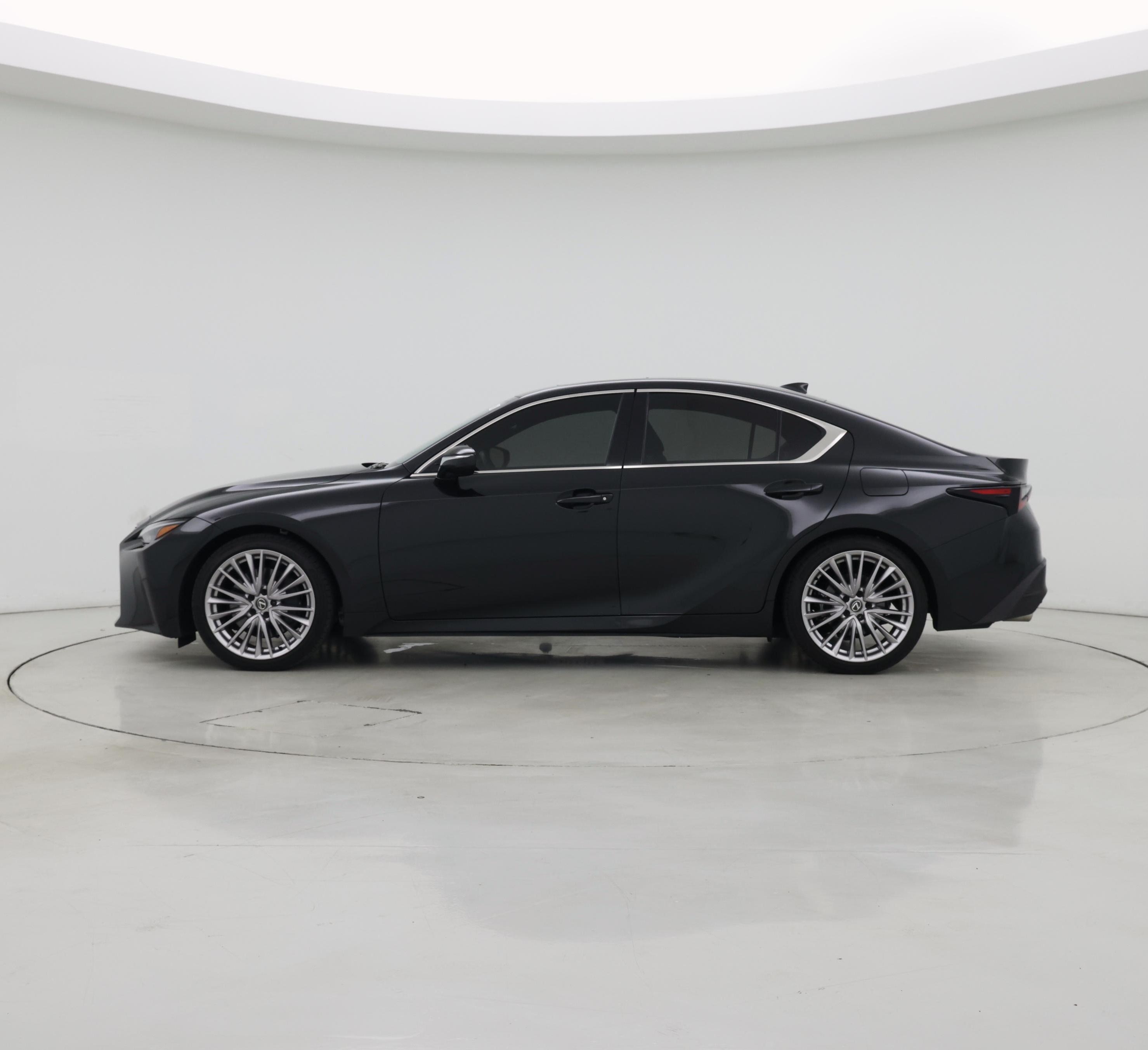 Thumbnail: 2023 Lexus IS - 3