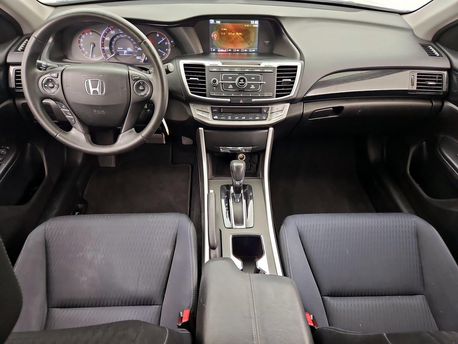 Thumbnail: 2015 Honda Accord - 9