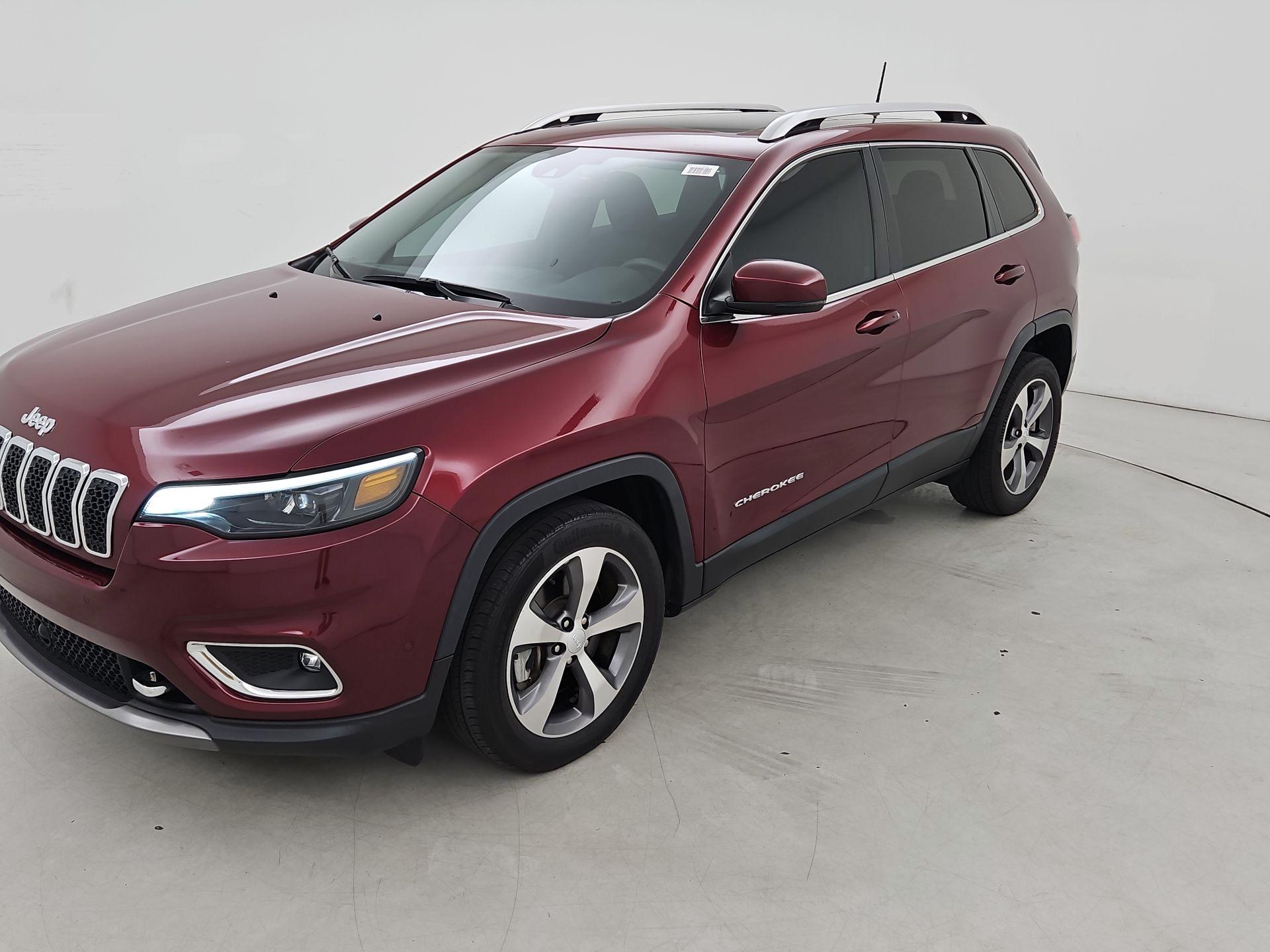 Thumbnail: 2021 Jeep Cherokee - 3