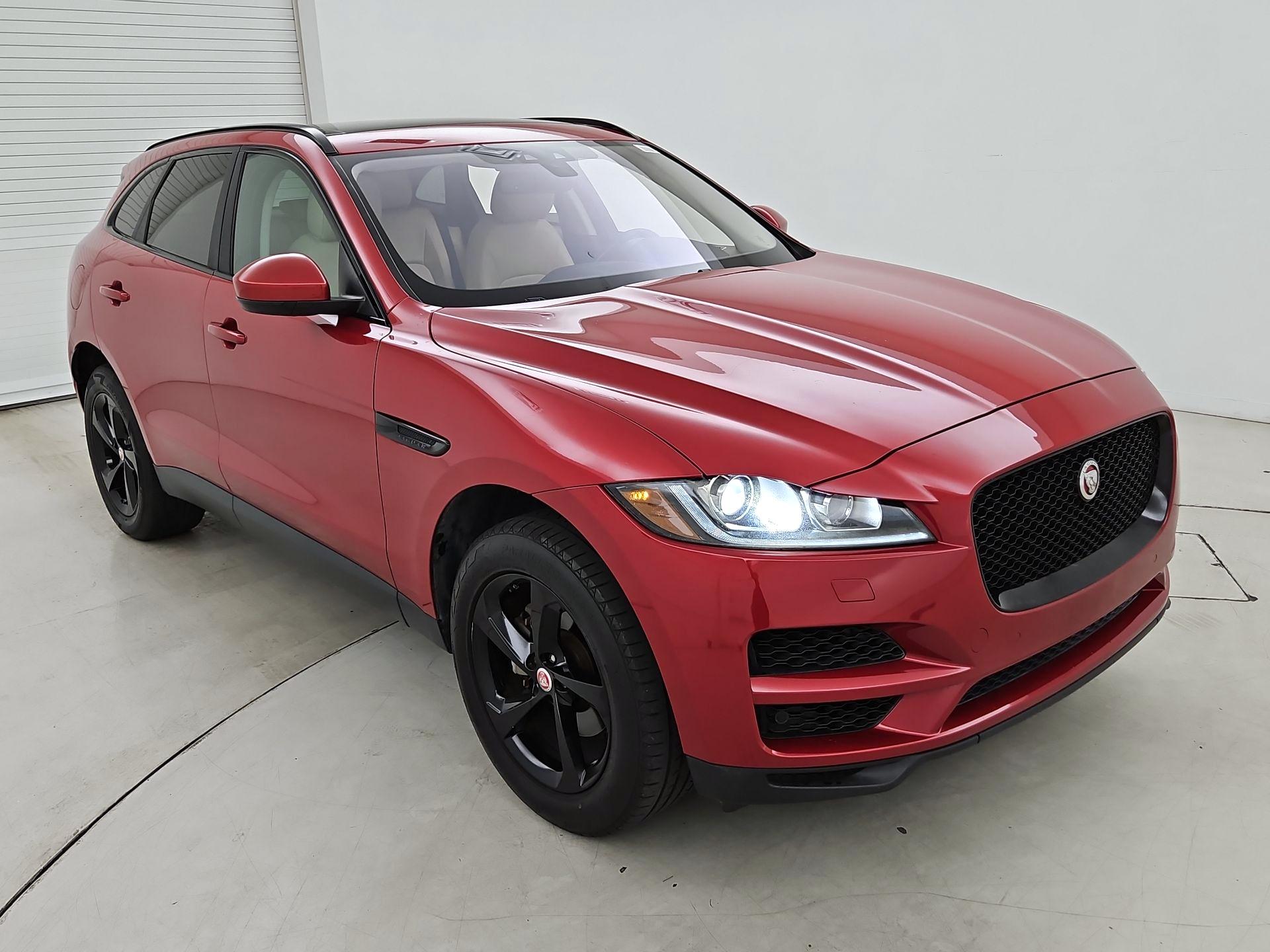 Thumbnail: 2018 Jaguar F-Pace - 1
