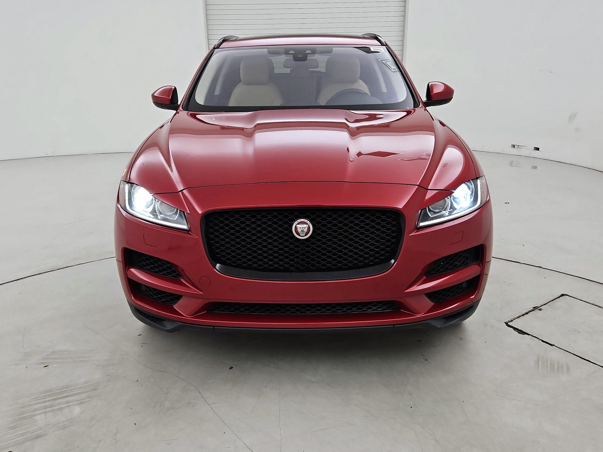 Thumbnail: 2018 Jaguar F-Pace - 2