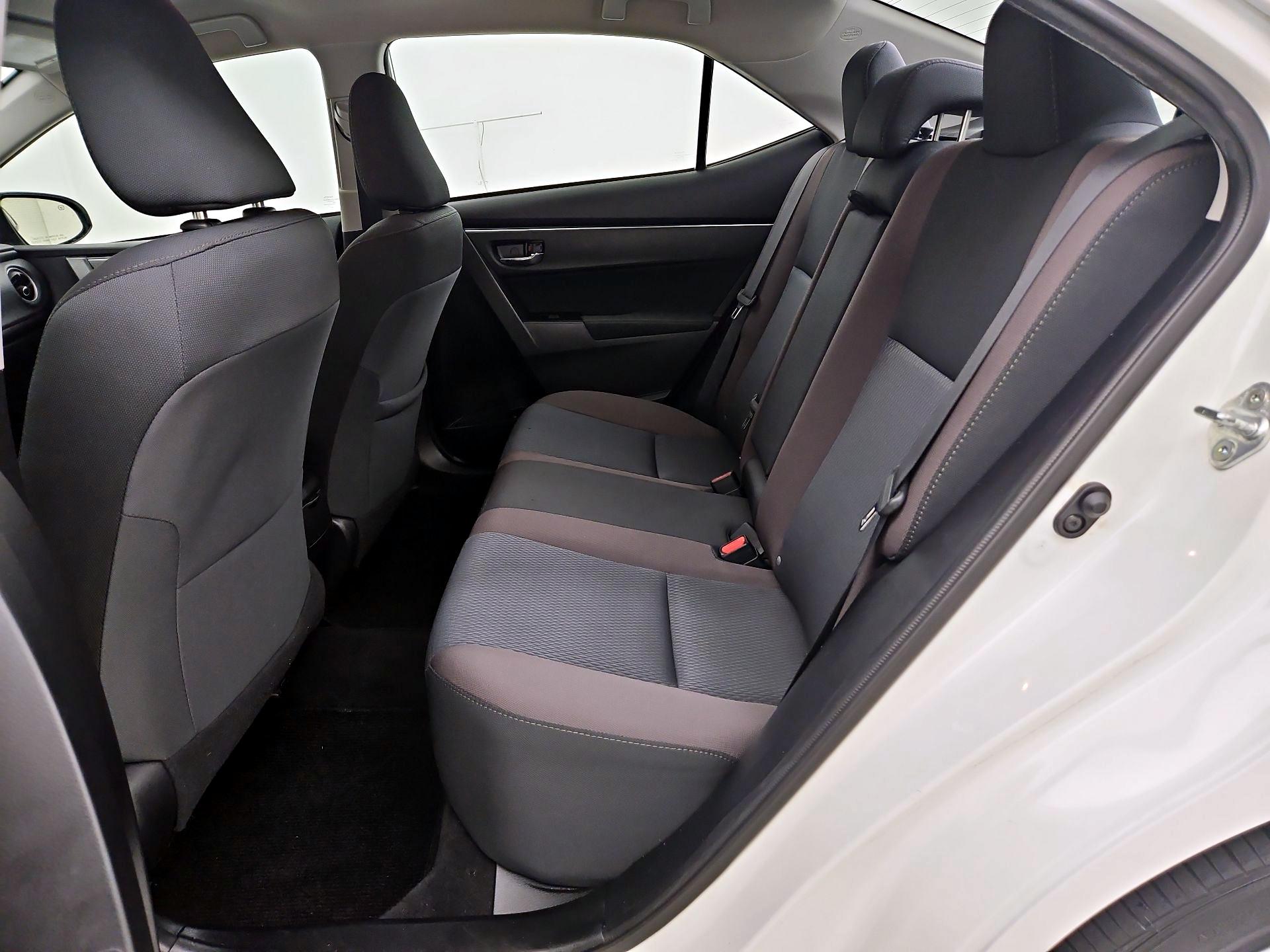 Thumbnail: 2017 Toyota Corolla - 19