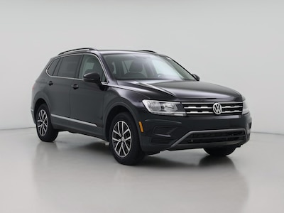 Black 2020 Volkswagen Tiguan SE